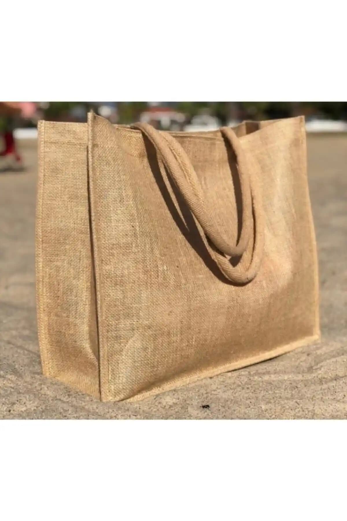 Doğal Atölye Kan Hasır Plaj Çantası: Şık ve Sürdürülebilir Yaz Aksesuarı