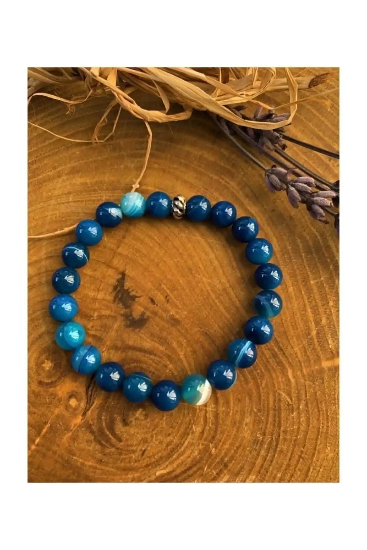 Doğal Taş Bileklik Karşılaştırması: Mavi Akik ve Ametist Modellerinin Özellikleri