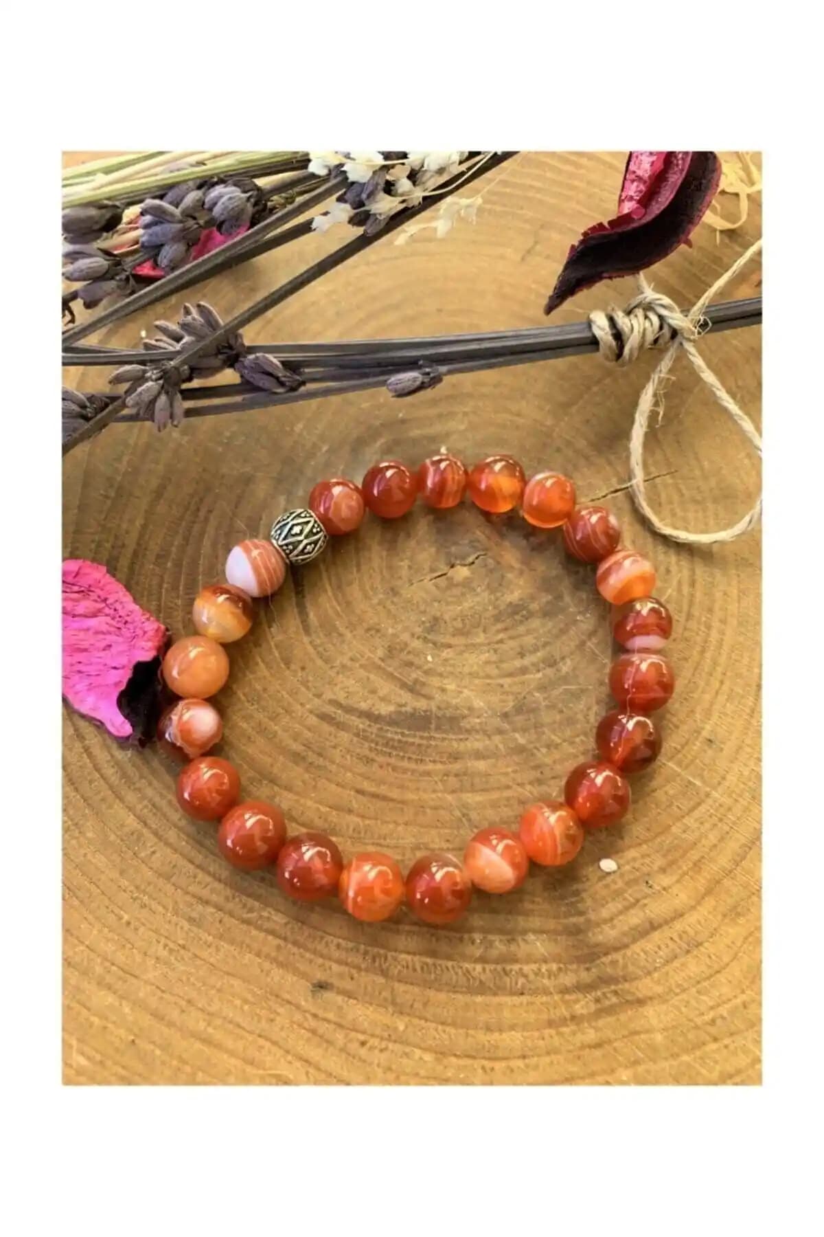 Doğaltaş Bileklikleri Karşılaştırması: Akik ve Pani̇k Atak Modellerinin Özellikleri