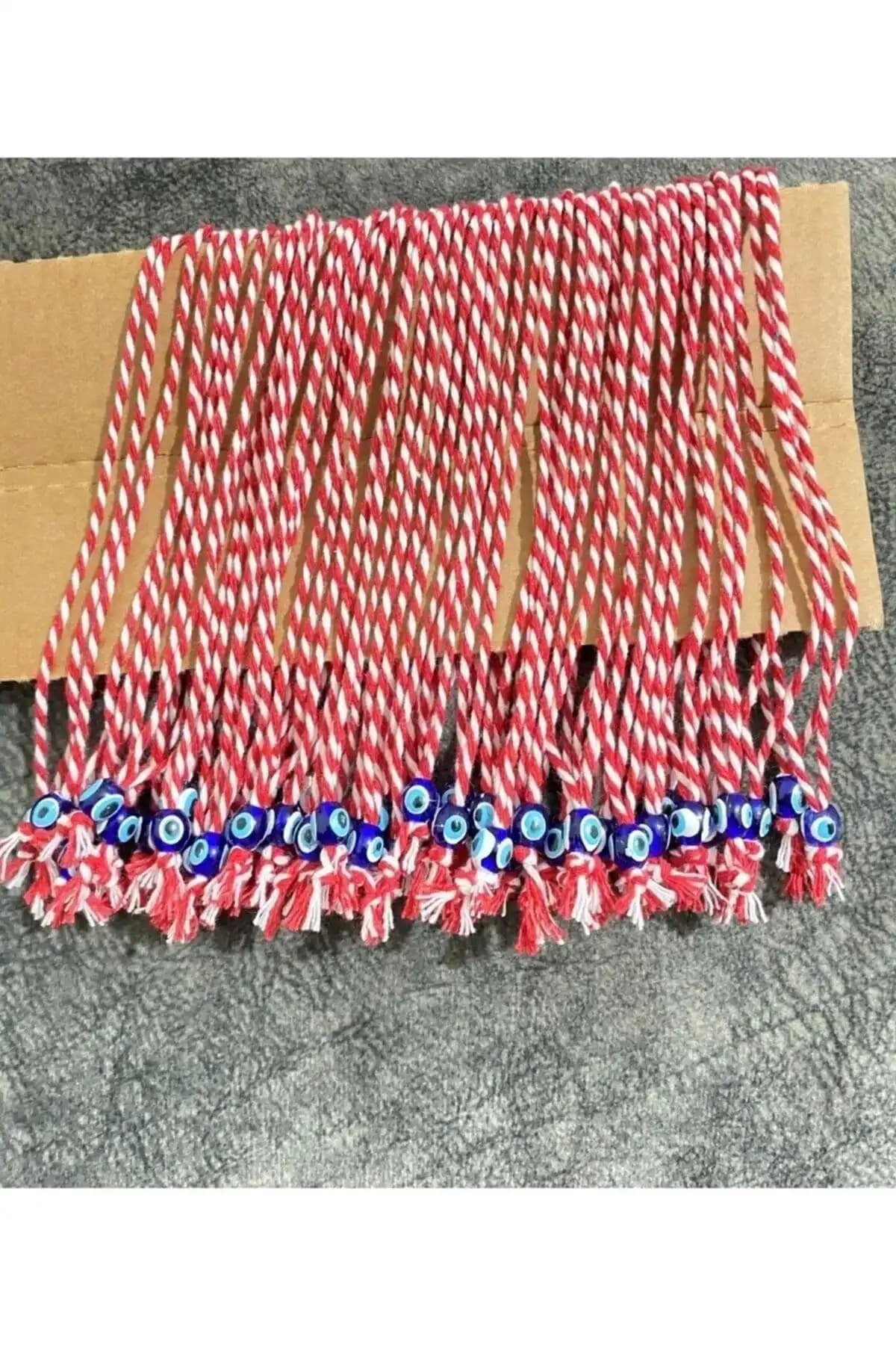 ELESAY BUTİK ve Pearly Handmade Marteniçka Bileklikleri Karşılaştırması 1
