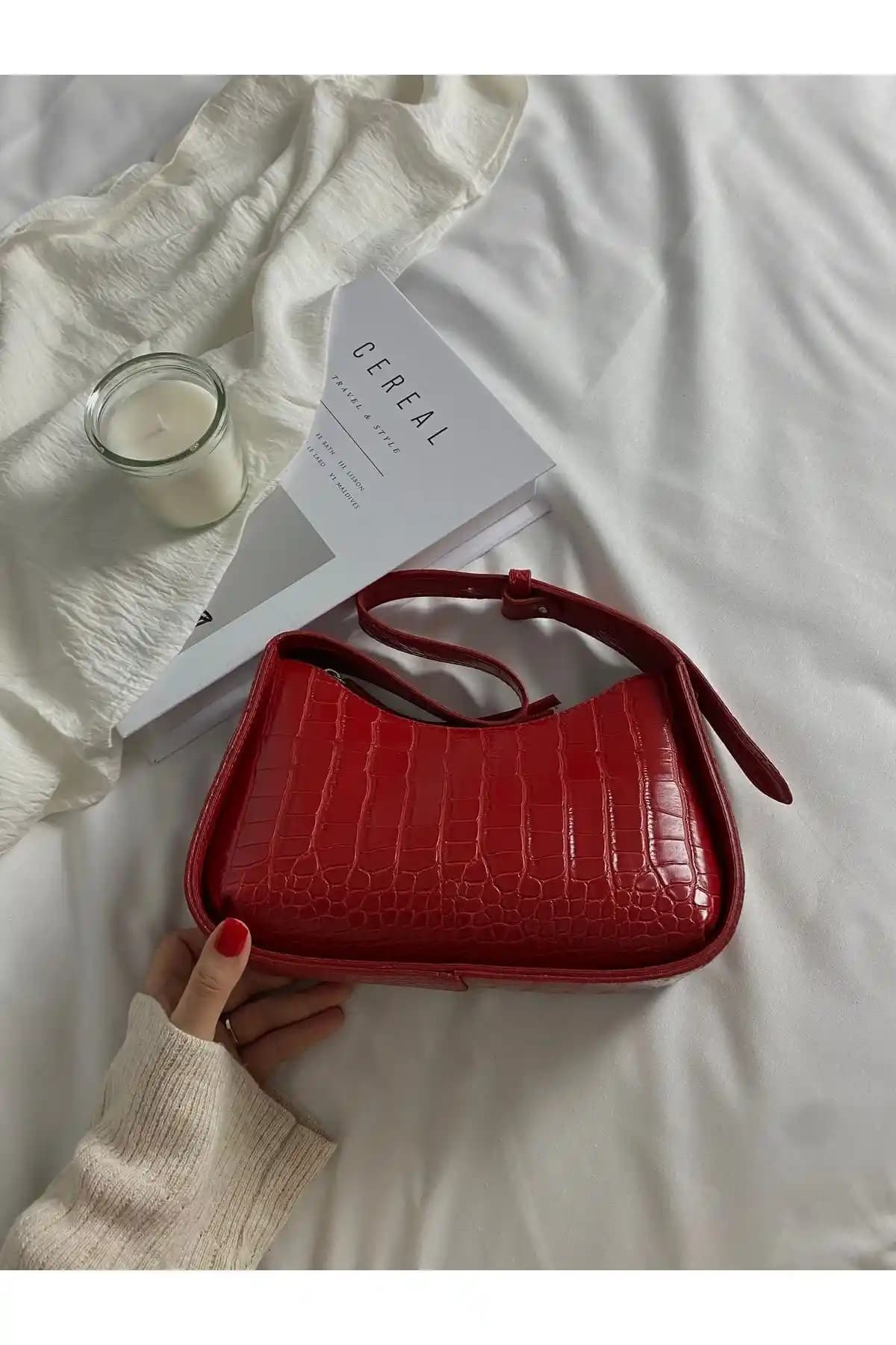 ELFCO ve Housebags Kadın Çantaları Karşılaştırması: Tasarım, Malzeme ve Kullanım Özellikleri