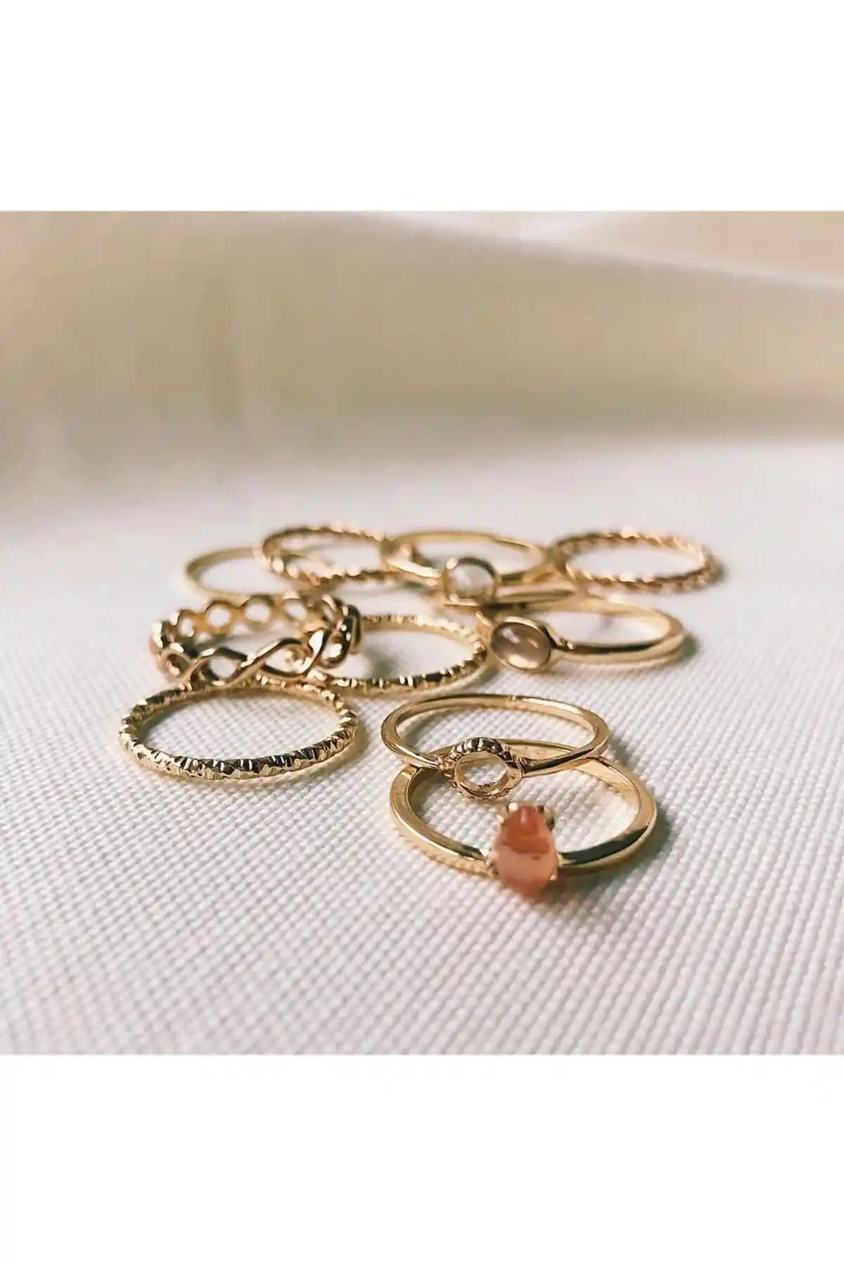 Ervalina ve HitDukkan Yüzük Setleri Karşılaştırması Moda ve Takı Seçenekleri