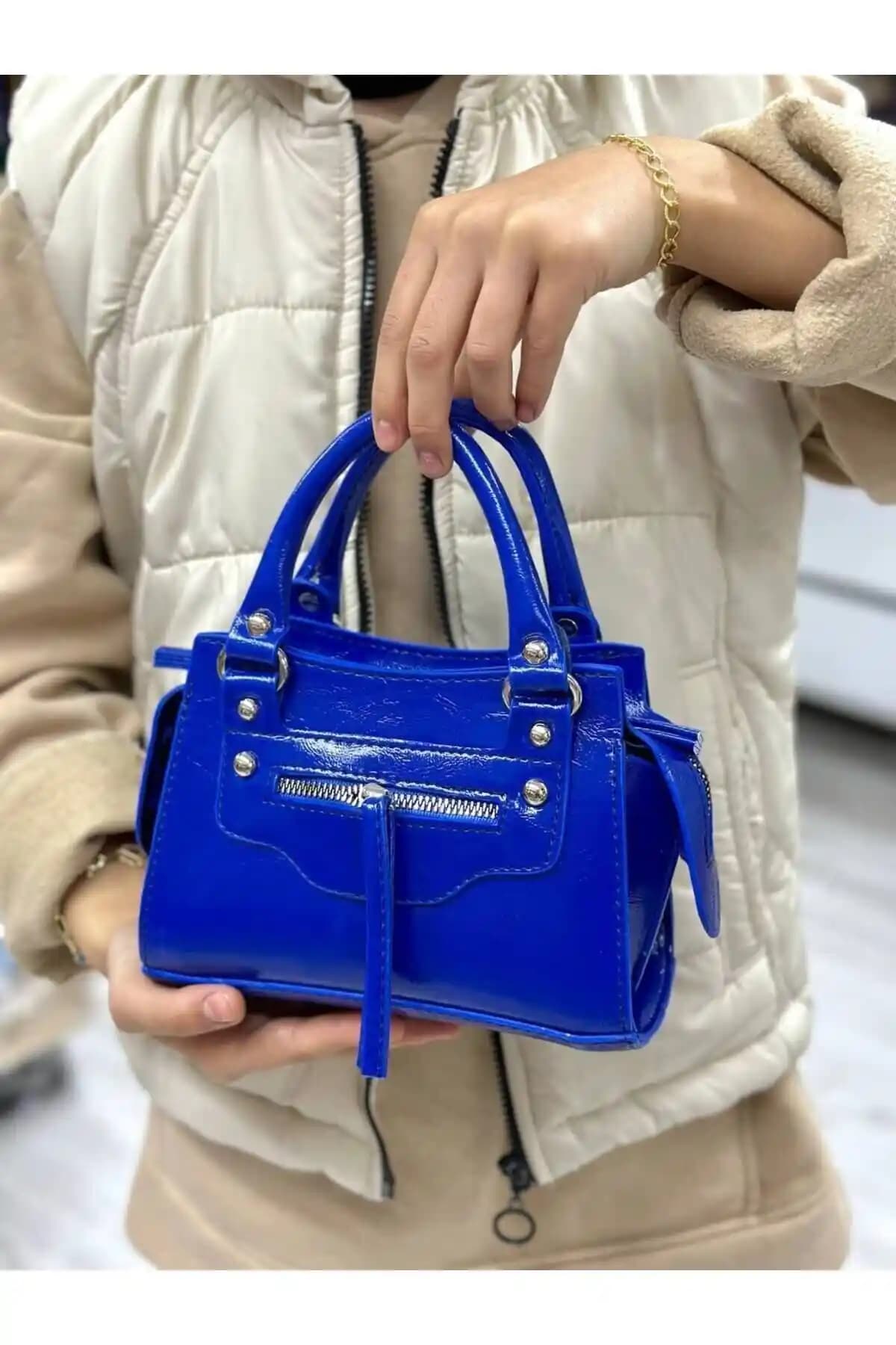 ESTUTE Kadın El ve Omuz Çantası Miny City Şık ve Kullanışlı Günlük Moda Aksesuarı