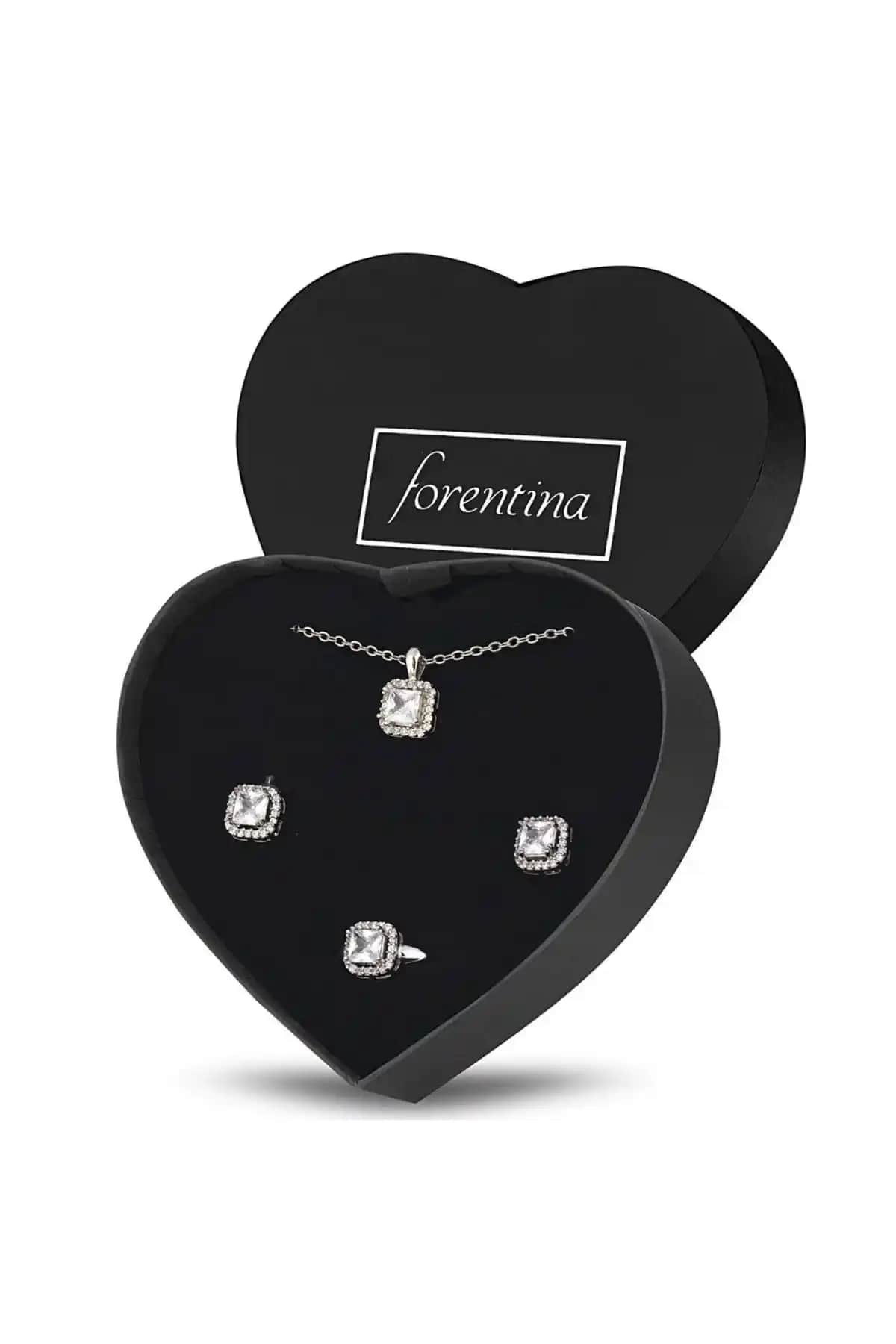 Forentina Gümüş Kaplama Tektaş Takı Seti: Zarif ve Anlamlı Hediye Seçeneği