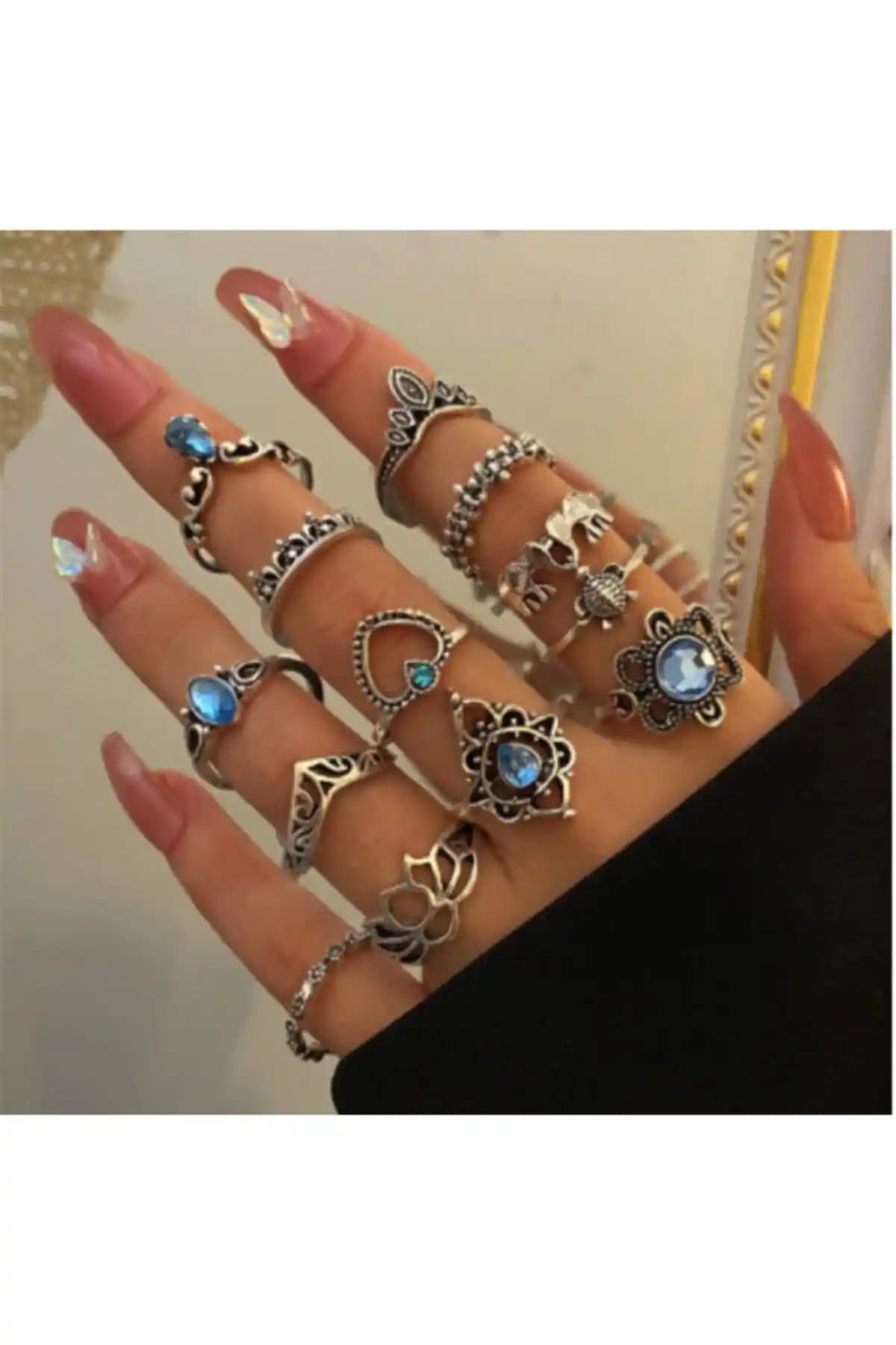 Girift Vintage Yüzük Setleri Karşılaştırması: Carve ve Cherub Modelleri Analizi