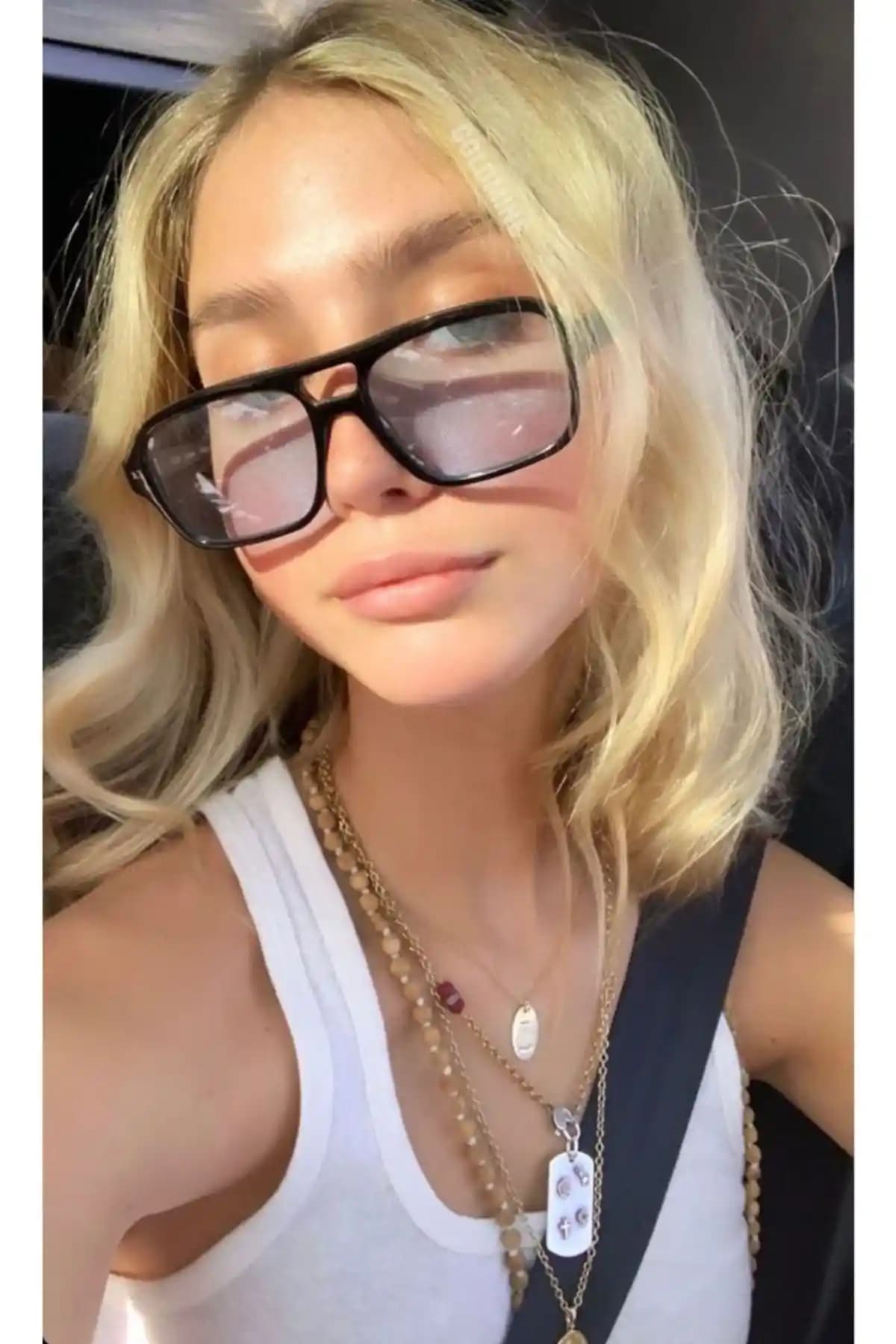 Goldmine Unisex Güneş Gözlüğü Siyah Mavi Tasarım ve Koruma Özellikleriyle Öne Çıkar