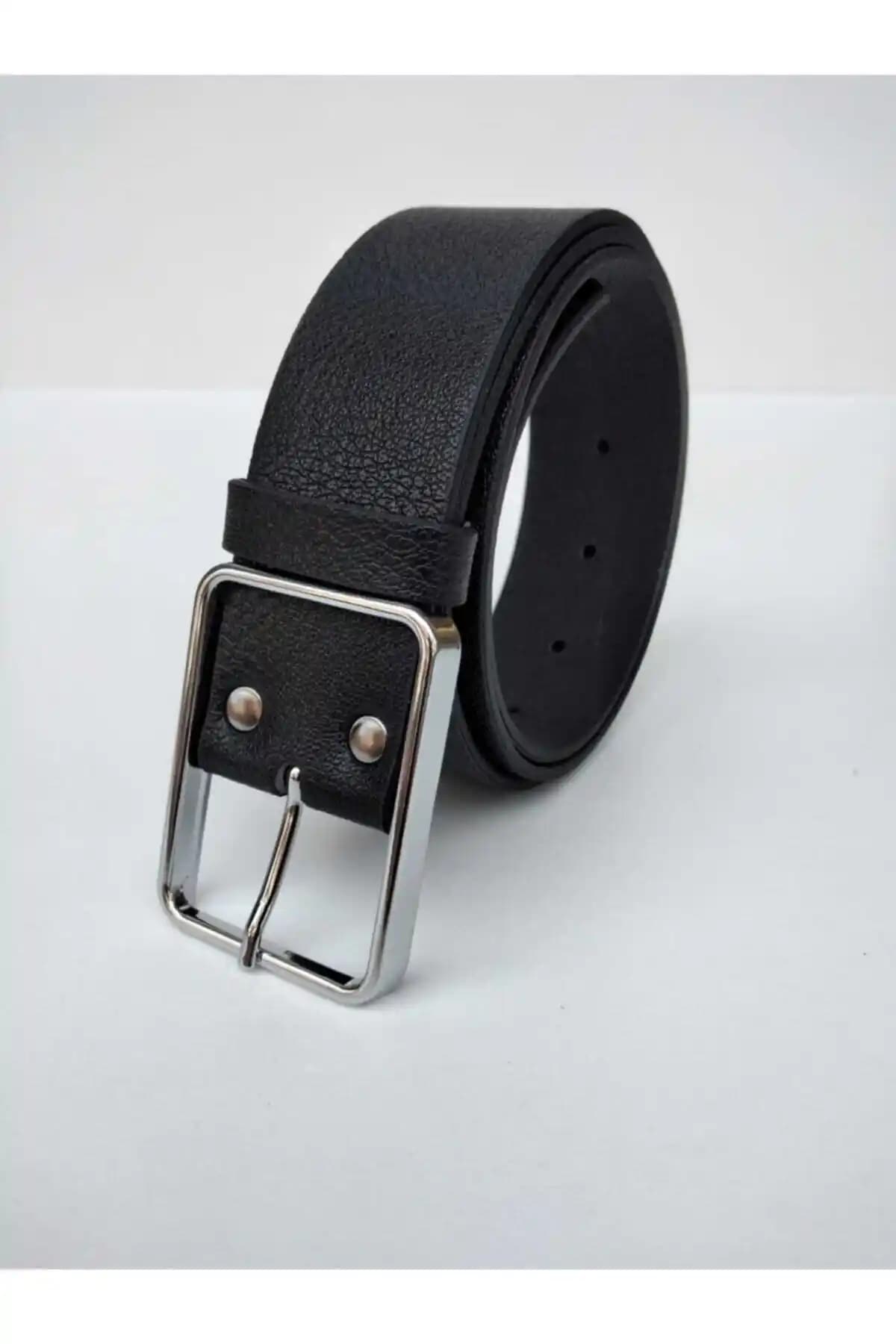 Gradelli Kadın Kemer: Şık ve Pratik Tasarımıyla Günlük Moda İçin Uygun