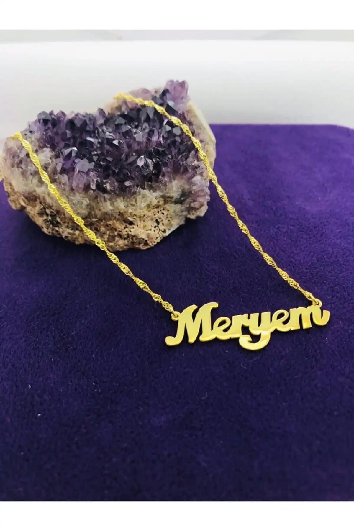 Gümüş İsimli Kolye Karşılaştırması: Güçlü Marka ve Ekonomik Seçenekler 2
