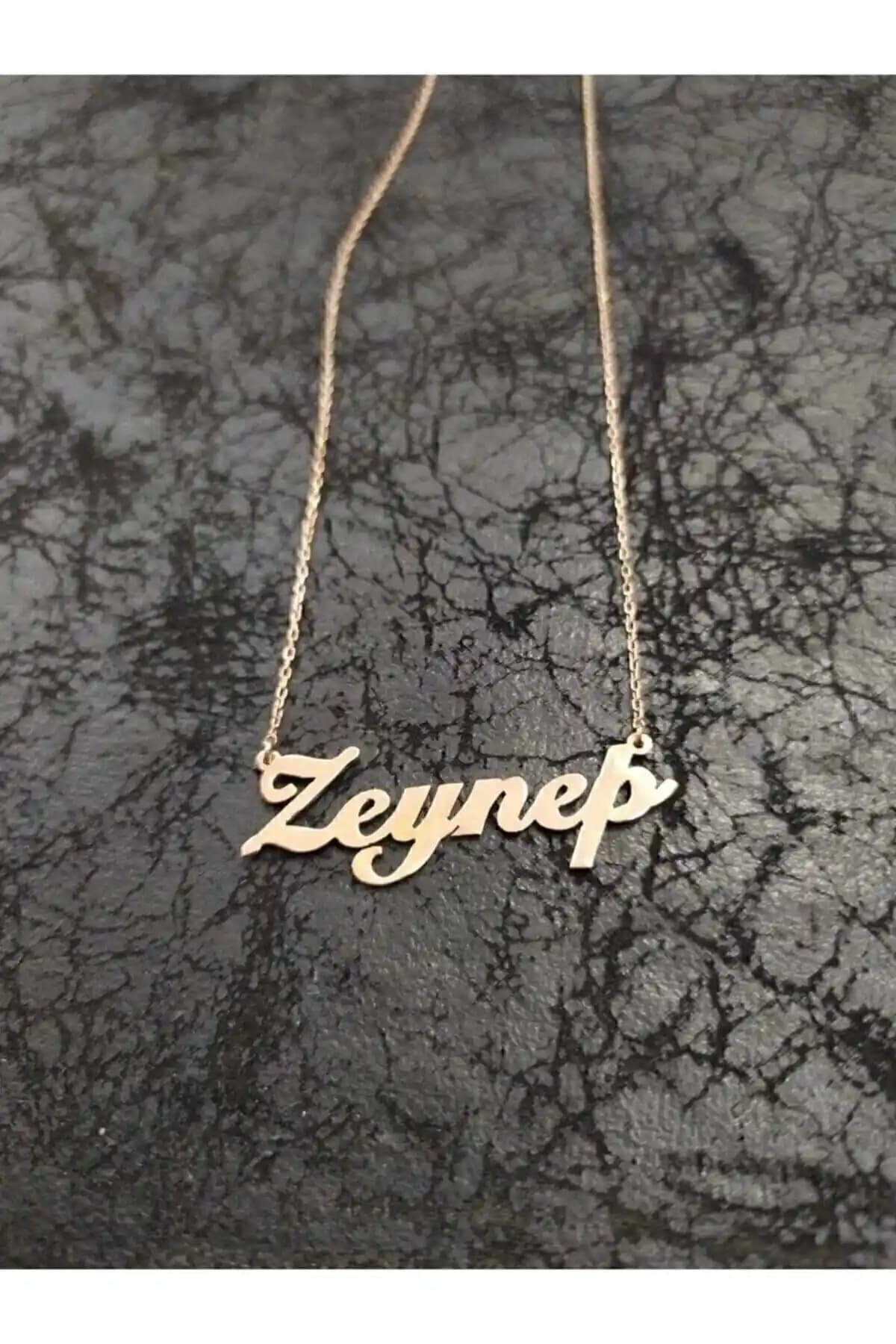 Gümüş İsimli Kolye Modelleri ve Karşılaştırması 2023