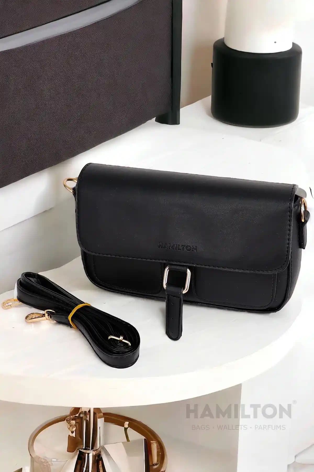 HAMILTON Kadın Askılı Çanta: Şık ve Çok Yönlü Günlük Kullanım İçin Ideal