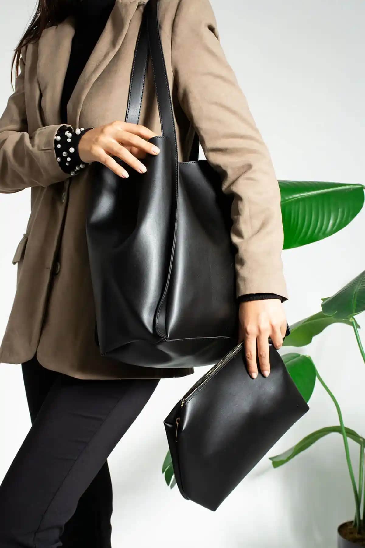 HONEY BAG Londra Model Büyük Boy Çanta Siyah İmitasyon Deri ve Kullanışlı Tasarım