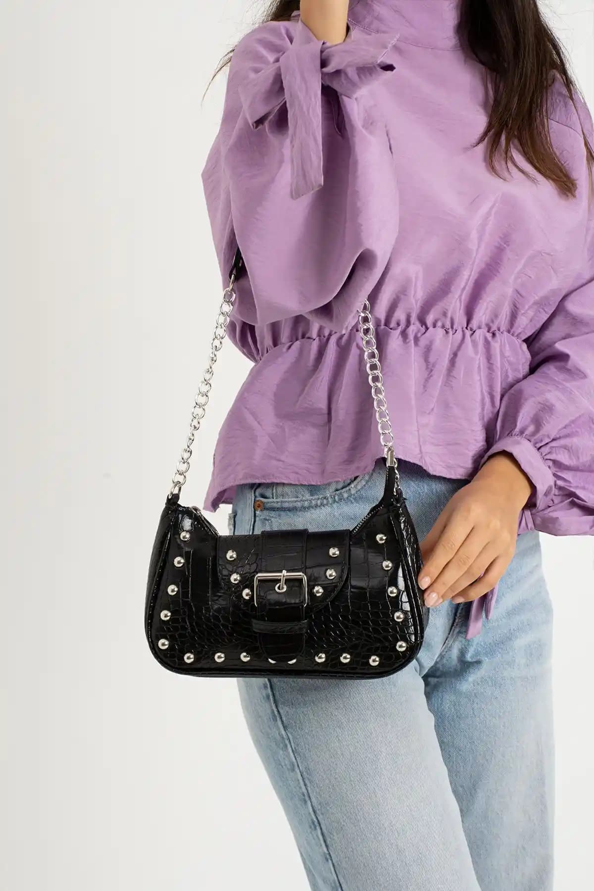 İki Popüler Çanta Modelinin Detaylı Karşılaştırması ve Kullanıcı Yorumları