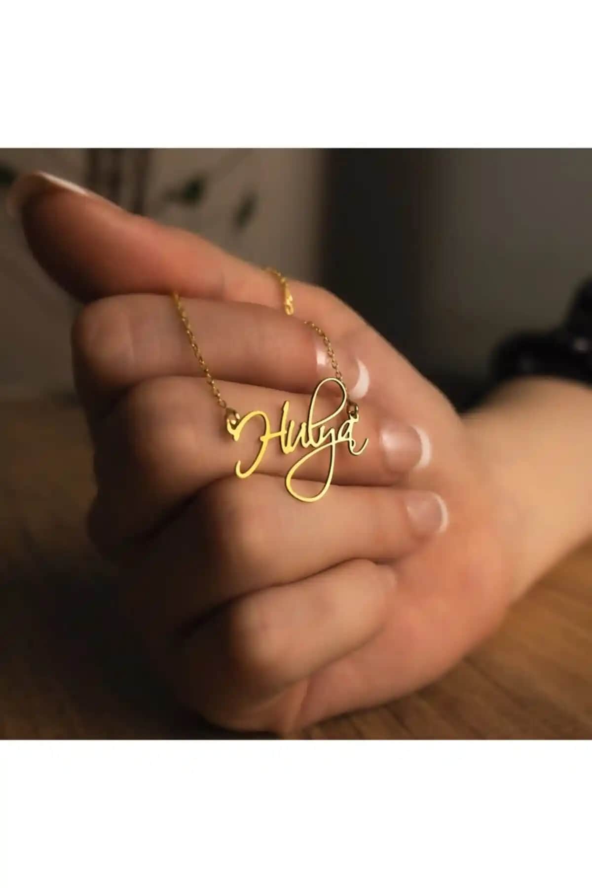 Indigo Takı ve Mudi Gümüş Karşılaştırması: Hangi Kolye Sizin İçin Daha Uygun