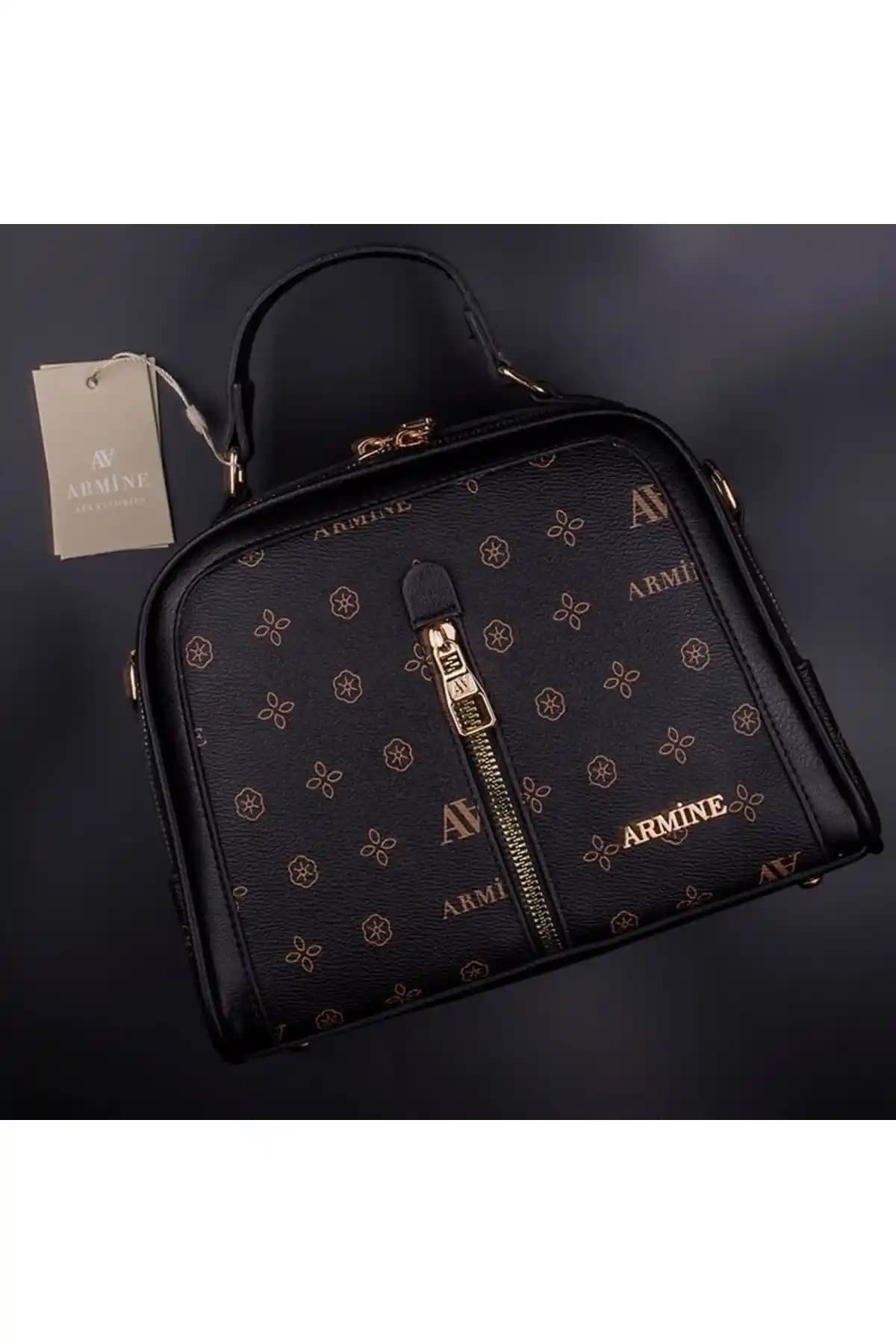 Kadın Çantası Karşılaştırması: Armine Siyah ve Just Polo Krem Modelleri