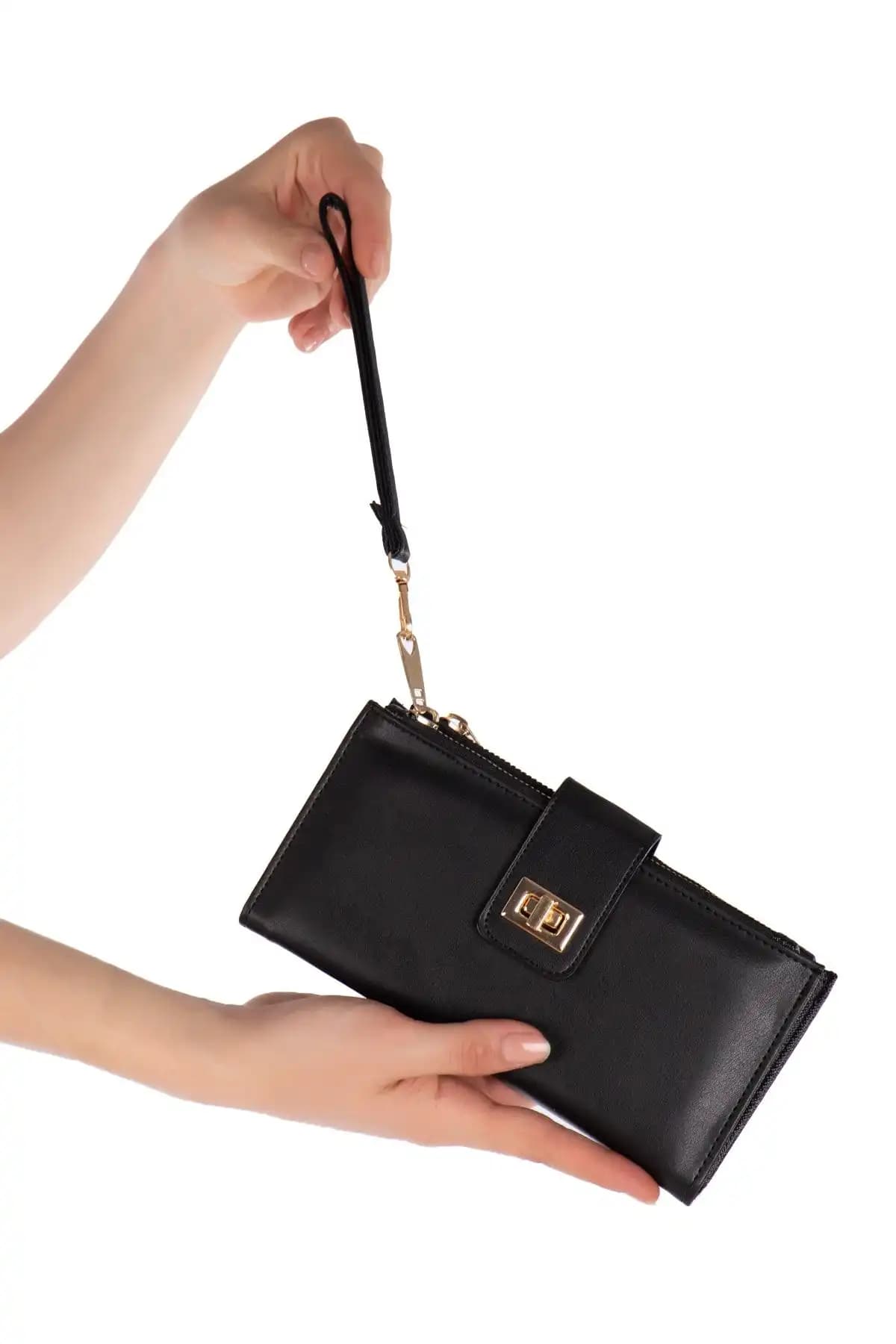 Kadın Cüzdanları Karşılaştırması: Adelina Bags ve NEWISH POLO ACCESSORIES 2