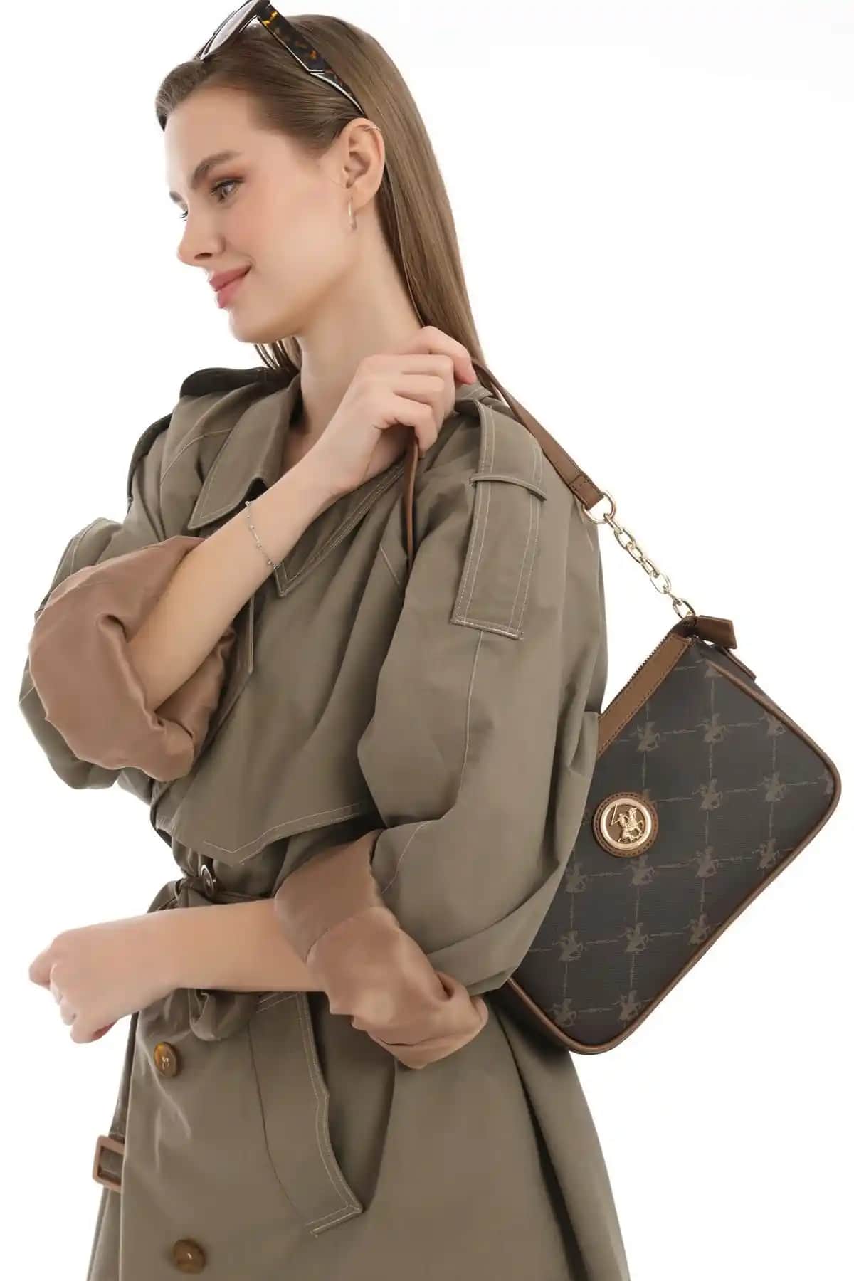 Kadın Günlük Çantası Karşılaştırması: Beverly Hills Polo Club ve Guess Giully Modelleri