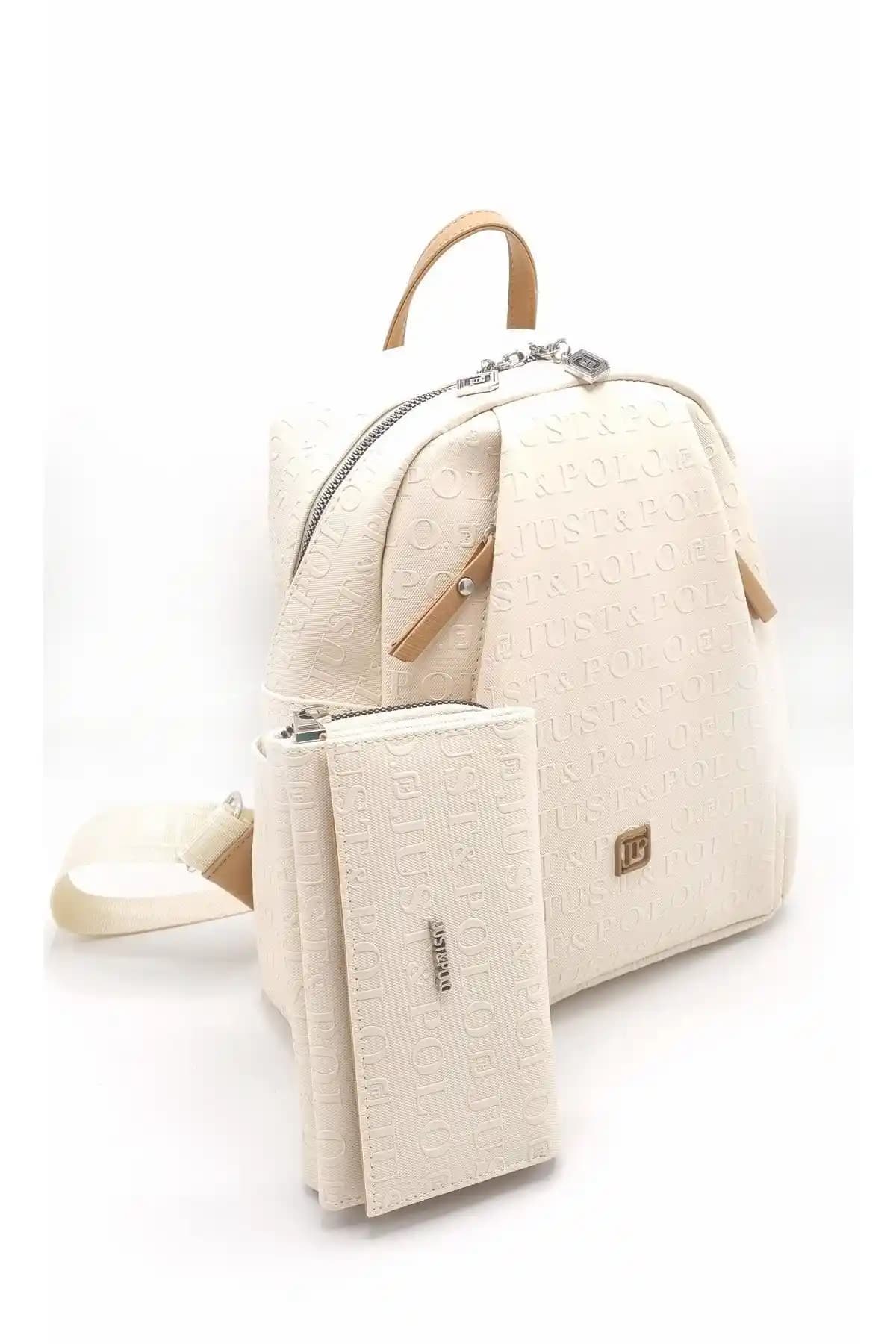 Kadın Krem Gofraj Baskılı Sırt Çantası ve Cüzdan Kombini Modern ve Dayanıklı Tasarım