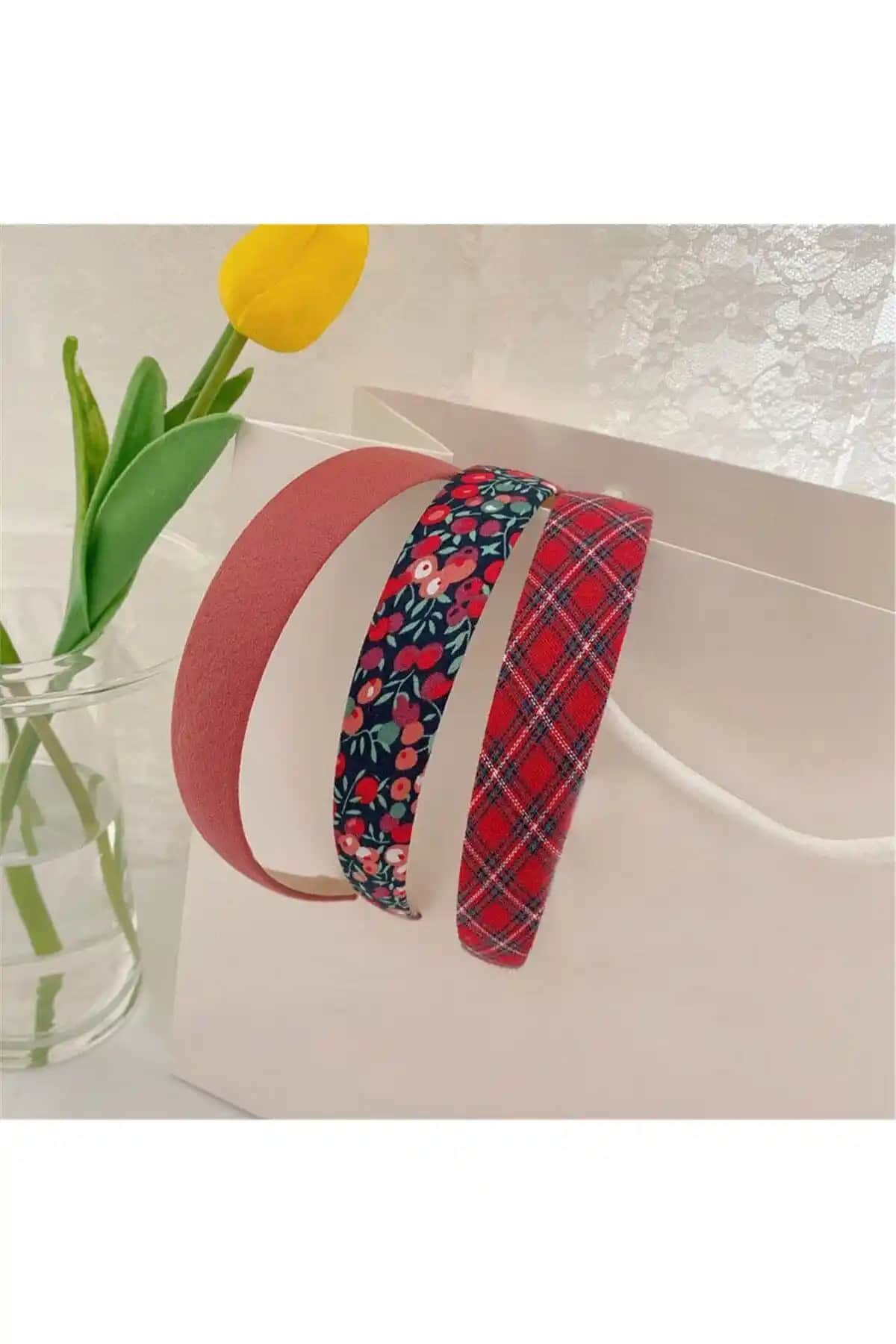 Kadın Taç ve Saç Bandı Karşılaştırması: Şık ve Rahat Aksesuarlar Rehberi