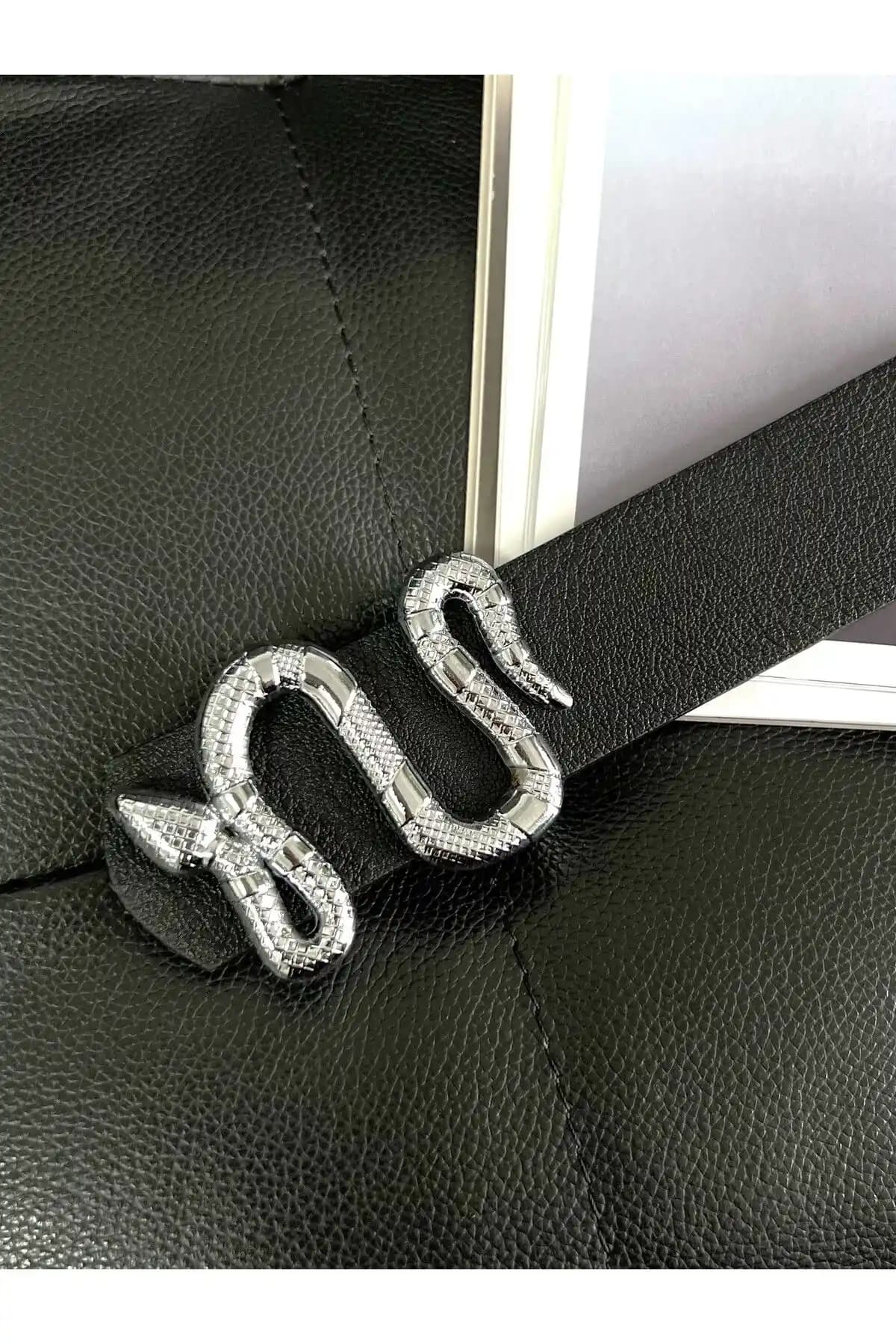 Kadın Yılan Tokalı Kemerler: Stil ve Kalite Karşılaştırması