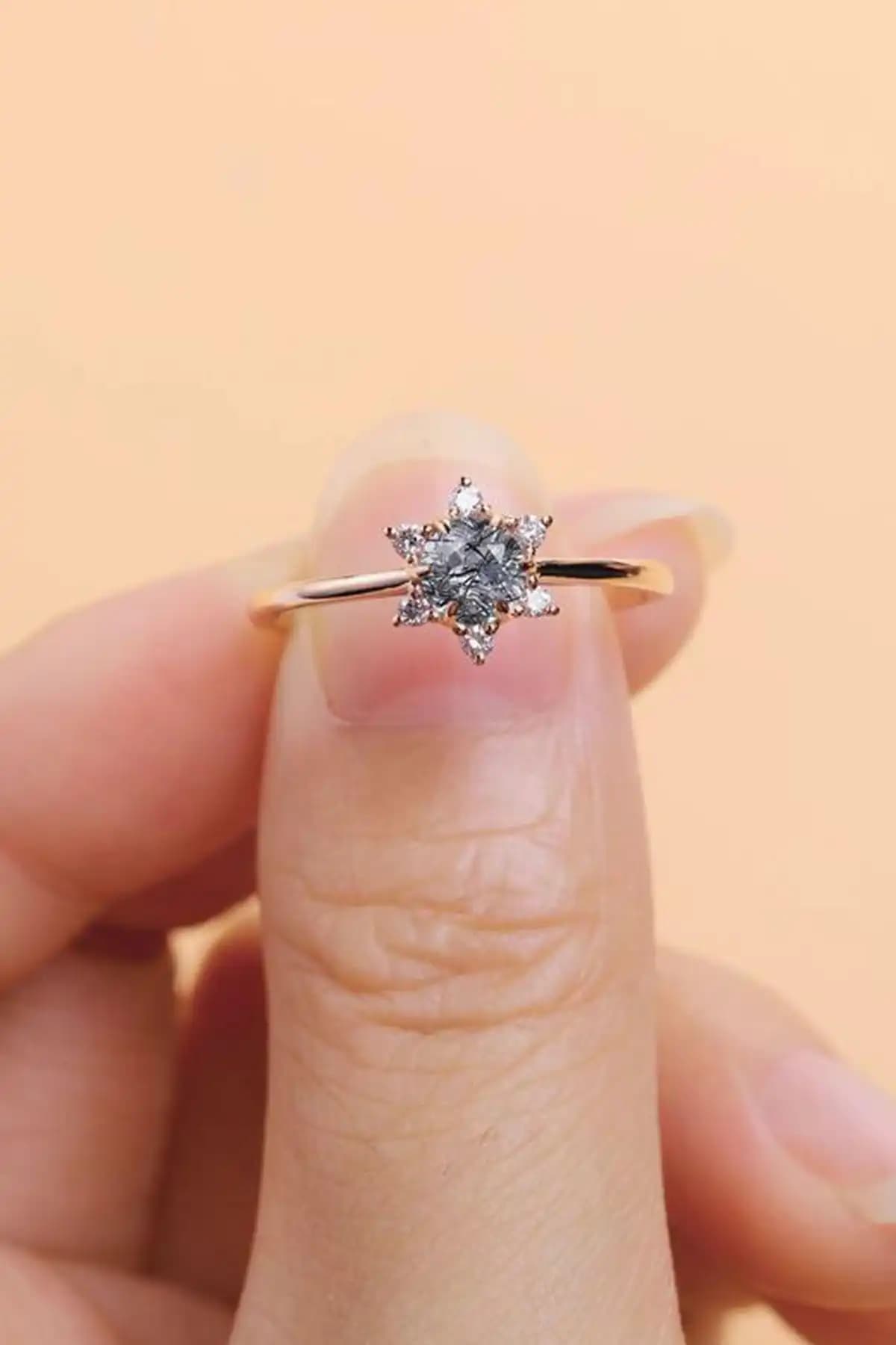 Kadınlar İçin 14k Rose Altın Kaplama Yüzüklerin Karşılaştırması ve Stil İpuçları 2