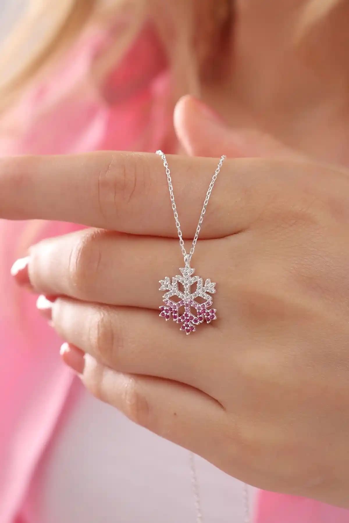 Kadınlar için 925 Ayar Gümüş Renk Geçişli Yakut Kırmızı Taşlı Zarif Kolye