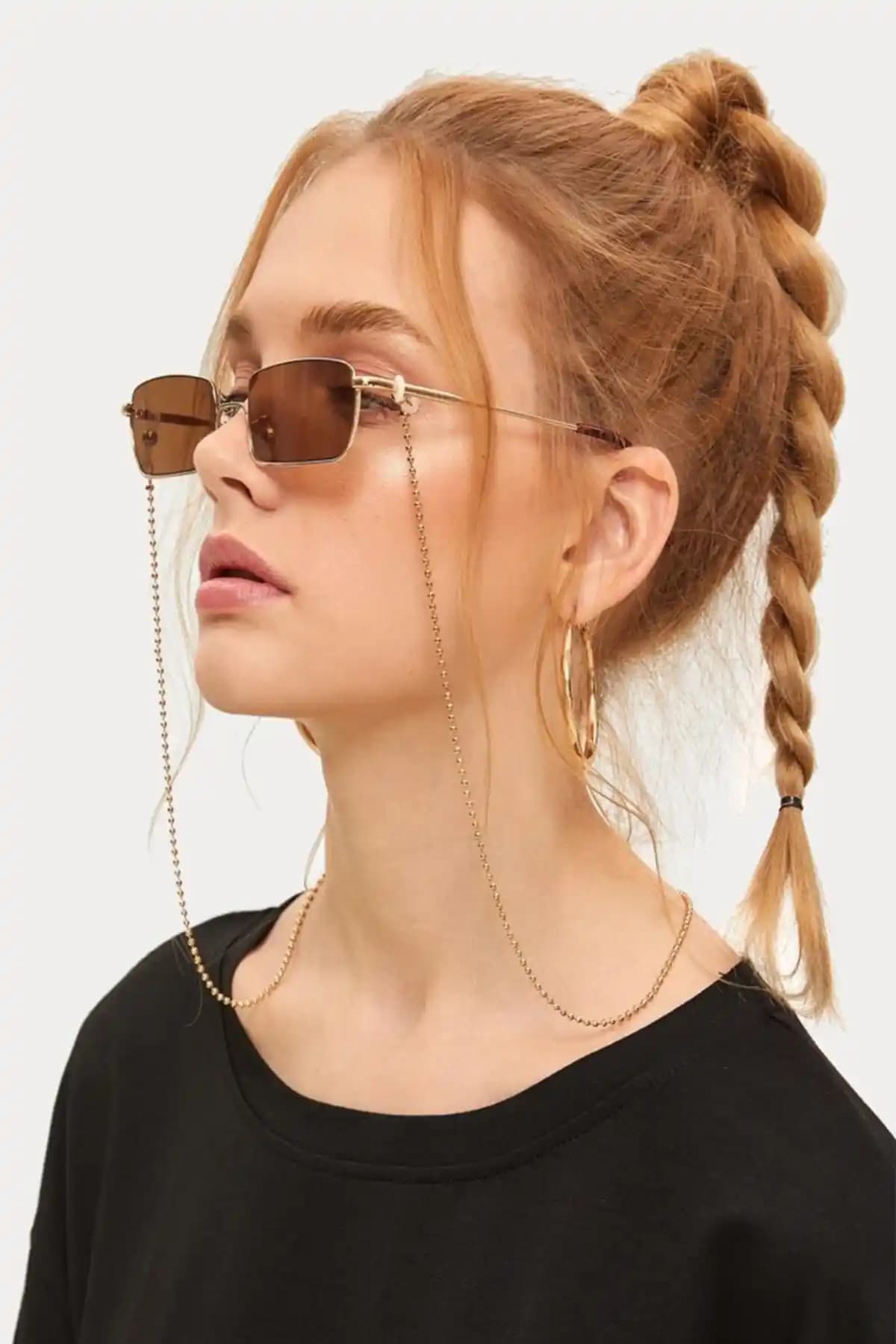 Kadınlar İçin Modern ve Zarif Altın Renkli Gözlük Zinciri Aksesuarı