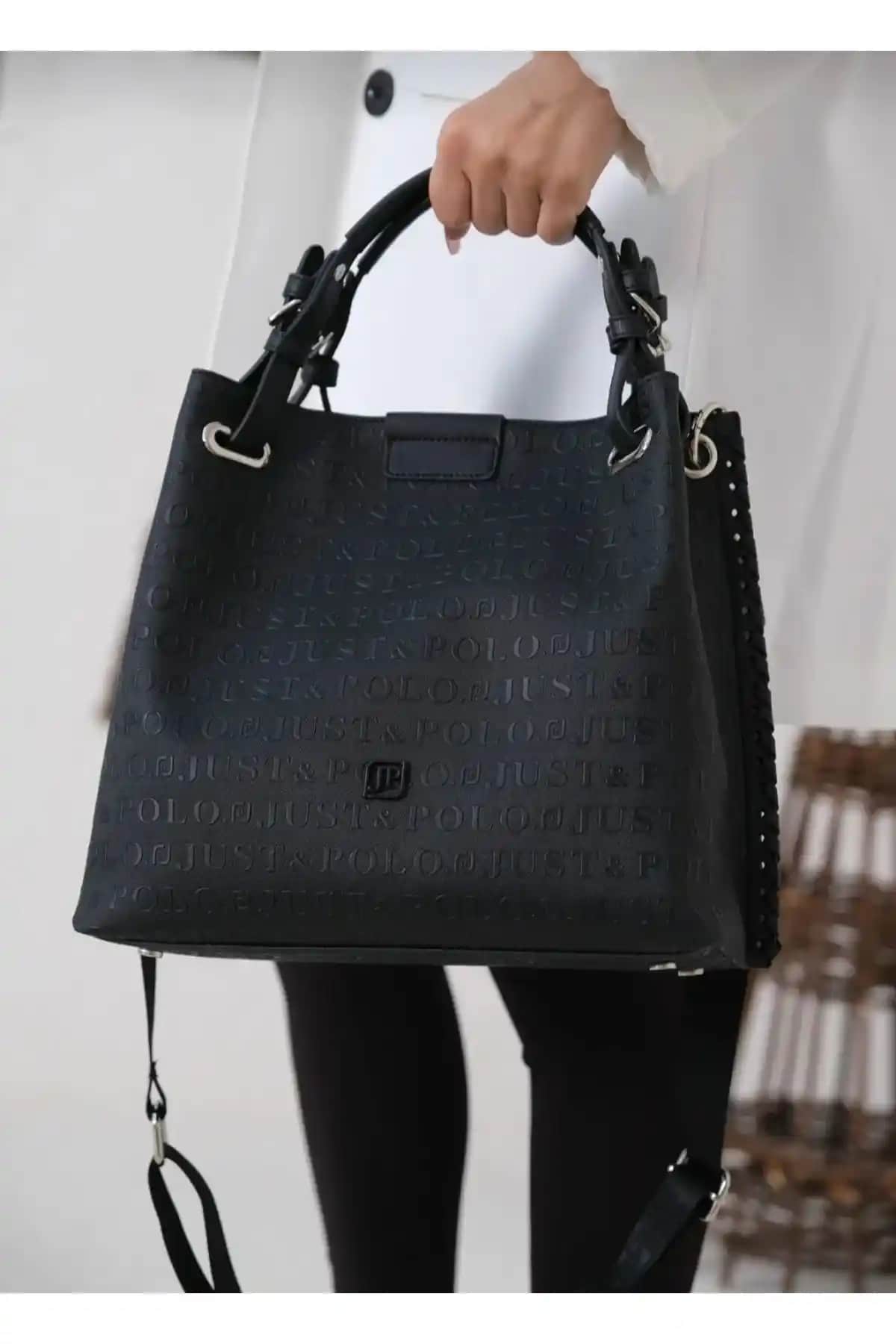 Kadınlar İçin Siyah 5 Bölmeli Omuz Çantası: Şık ve Kullanışlı Günlük Çanta Seçenekleri