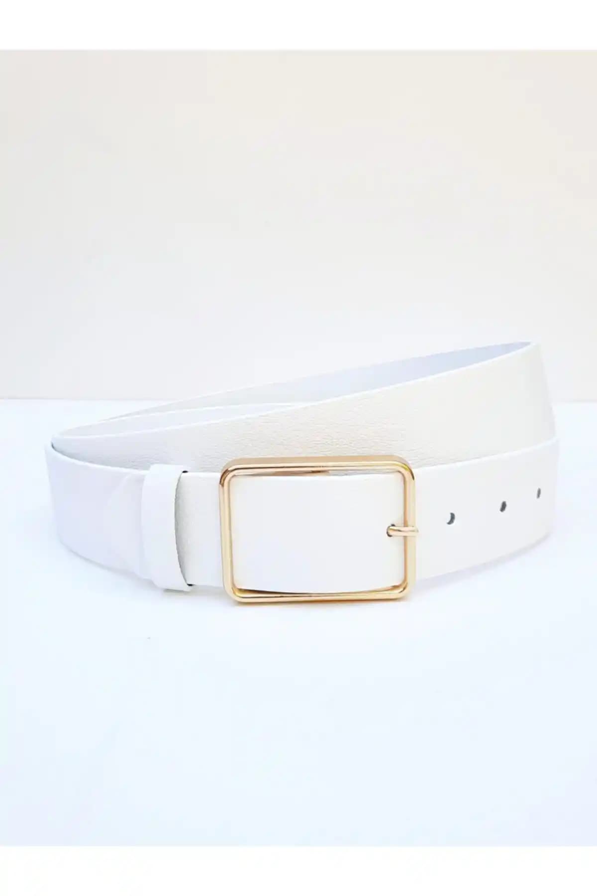 Kemerix Kadın Basic Gold Beyaz ve Ekru Tokalı Kemer Karşılaştırması