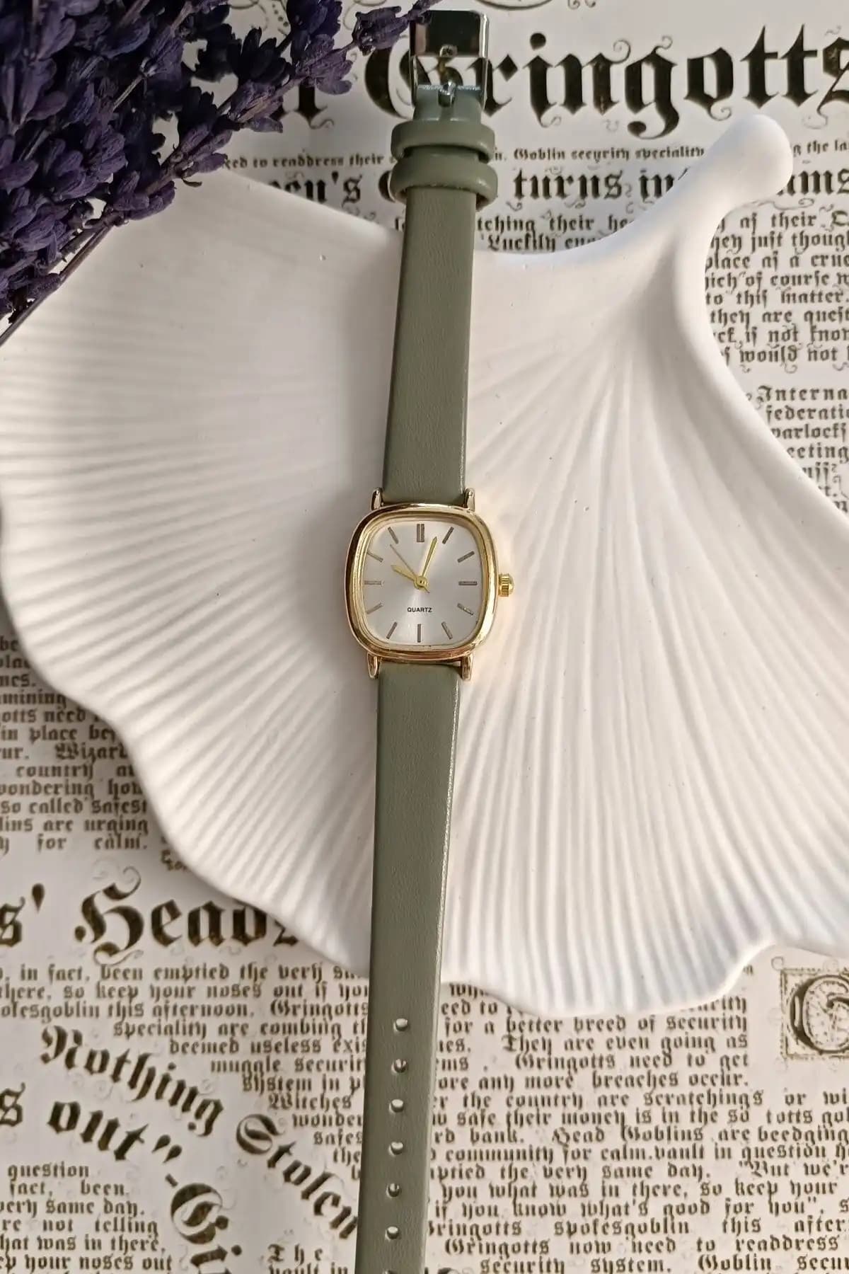 LA BOSS ve Ricardo Bej Koleksiyonları: Modern ve Vintage Tasarımların Karşılaştırması 1