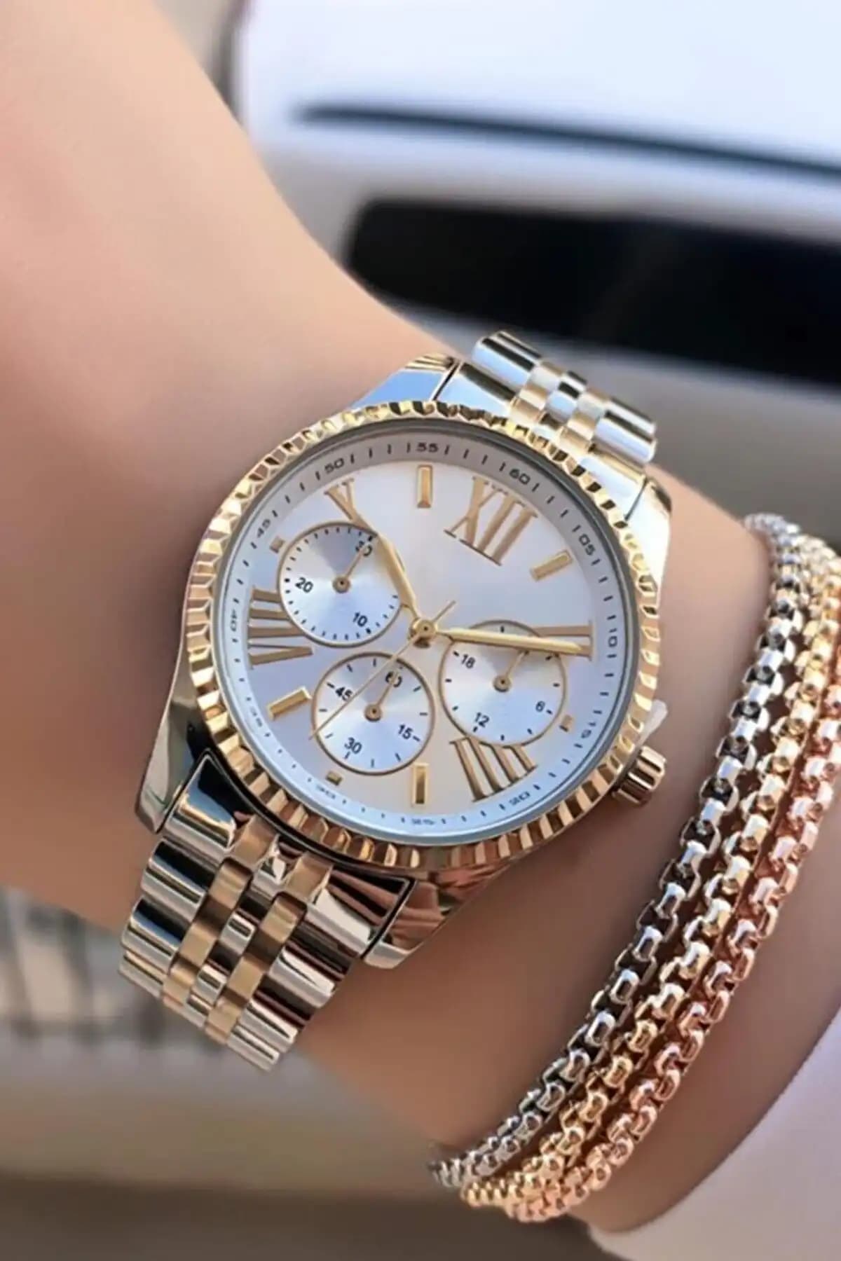 Leerybee ve Pullmarkt Gümüş Renk Çelik Kordon Saatleri Karşılaştırması 1