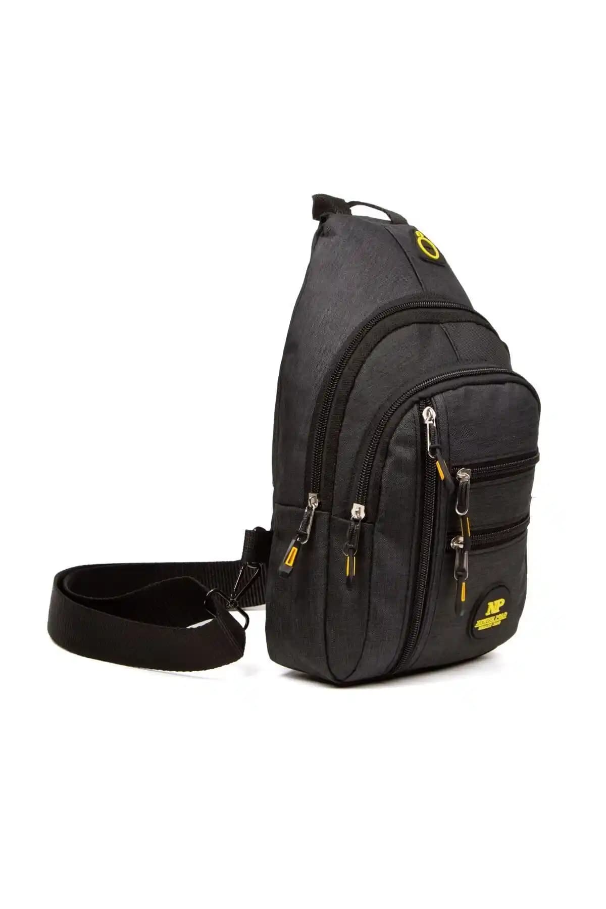 Linatigers ve NEWISH POLO ACCESSORIES Su Geçirmez Çantaların Karşılaştırması