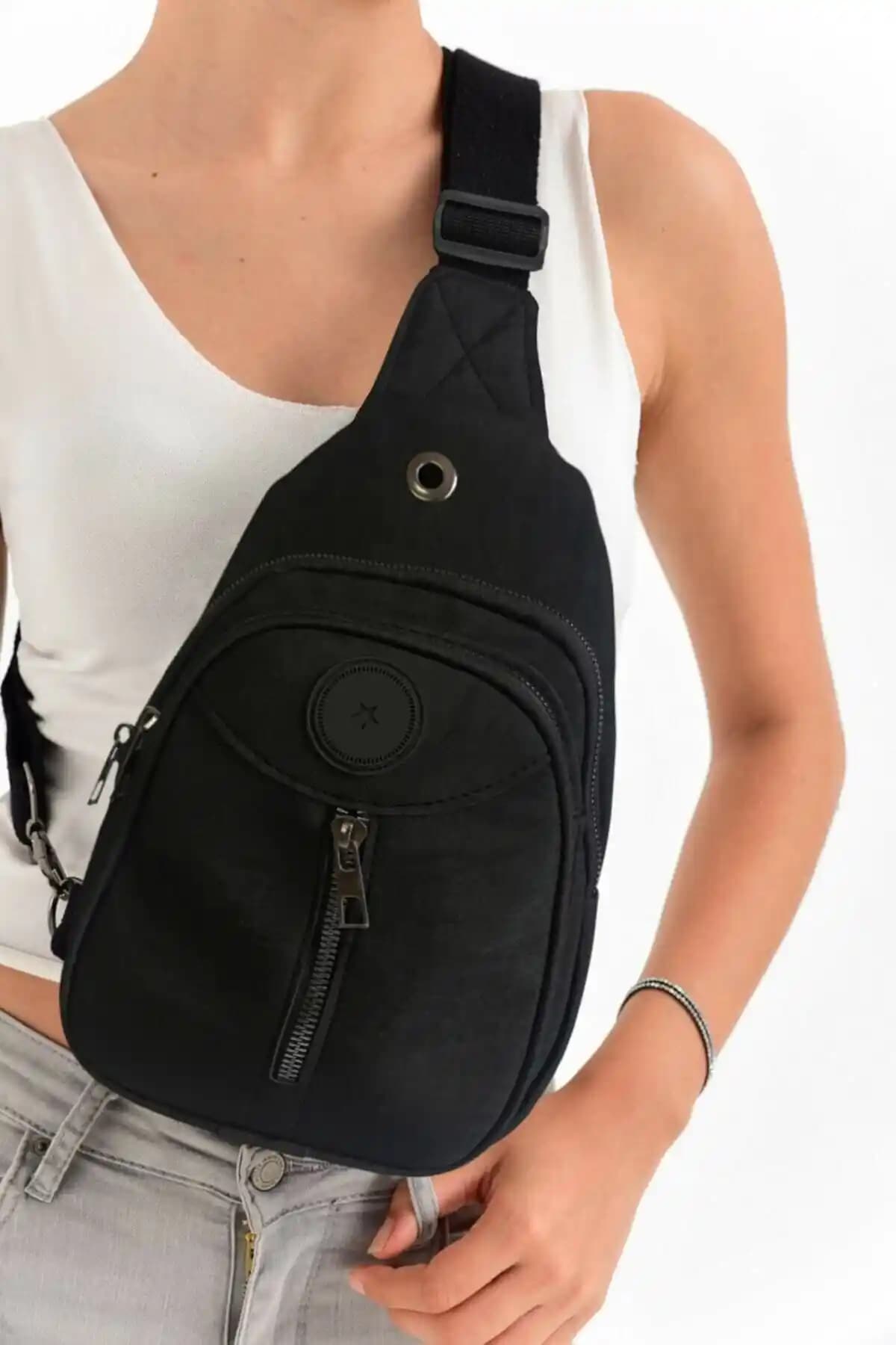 Luvenis Kadın Krinkıl Body Bag: Şık ve Fonksiyonel Günlük Çanta Tercihi