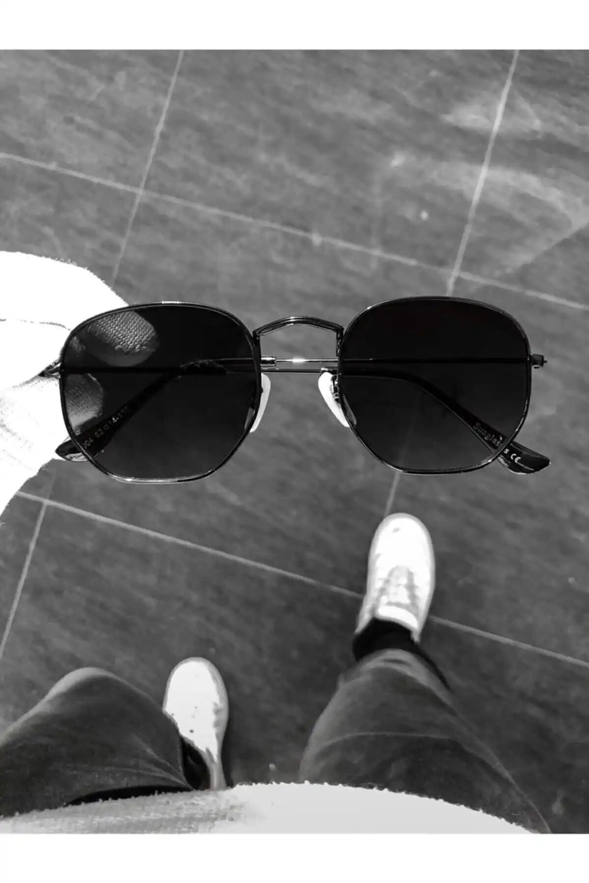 MACERATİ ve Moda Fethi Unisex Güneş Gözlükleri Karşılaştırması ve Özellikleri 2