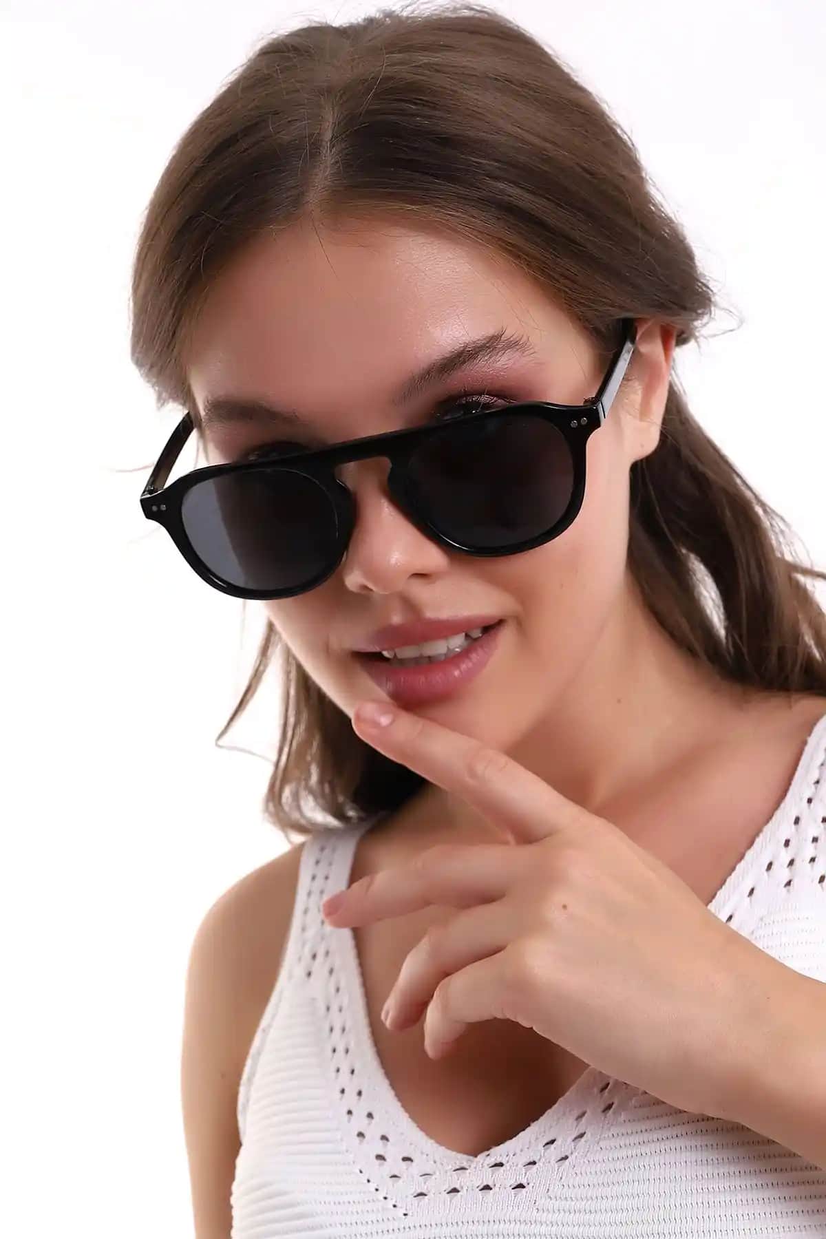 Macerati Vintage Siyah Güneş Gözlüğü: Modern Tasarım ve Göz Sağlığını Koruyan Özellikler