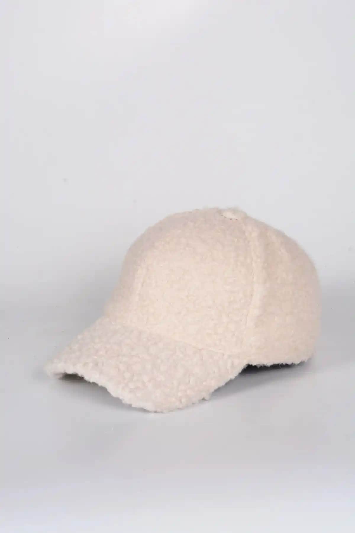 MercantOptan Kadın ve Erkek İçin Kışlık Peluş Şapka Modern ve Şık Tasarım