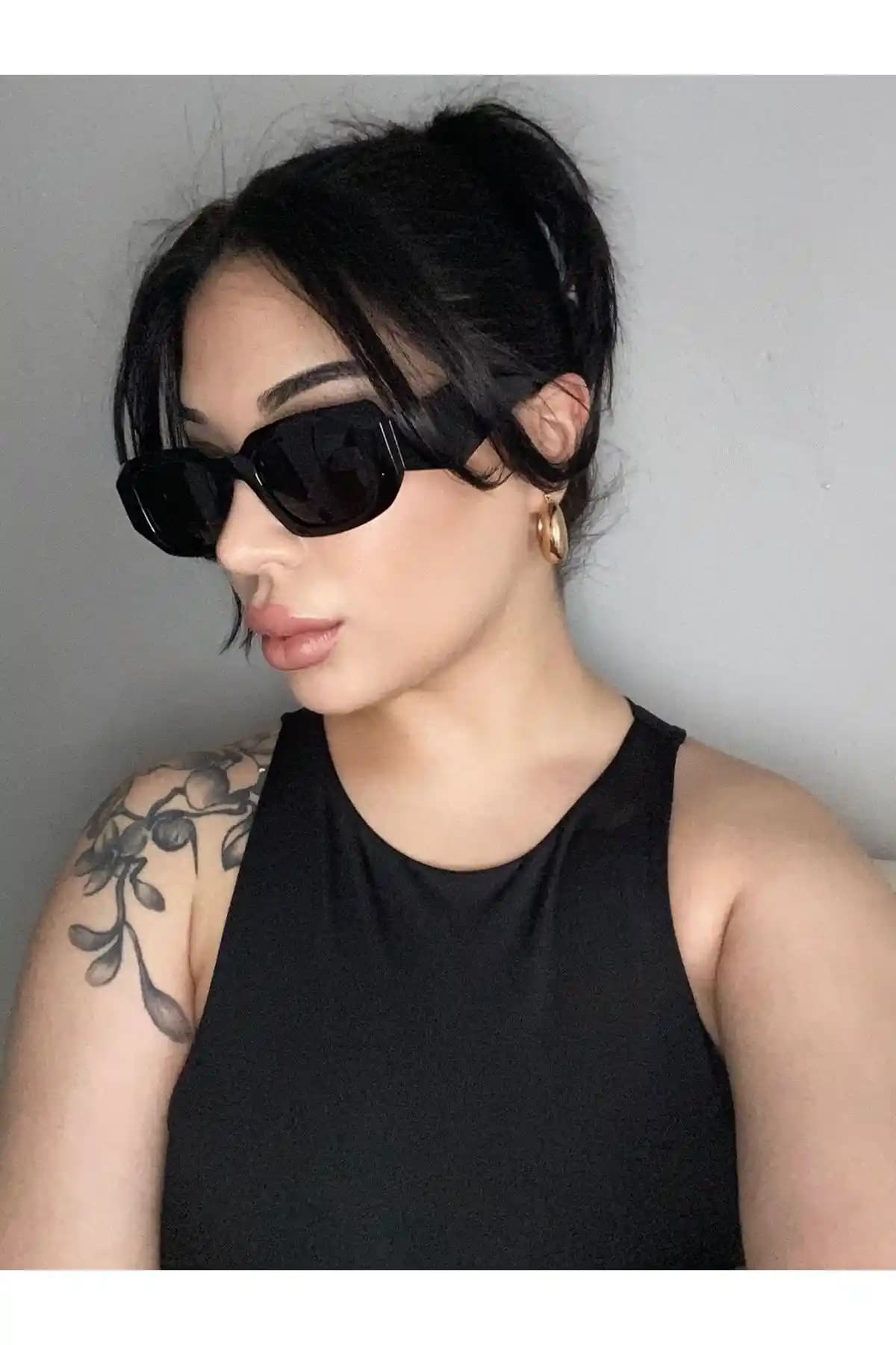 ModaLand Güneş Gözlüğü Karşılaştırması: Cariel Black ve Polly Siyah Modelleri