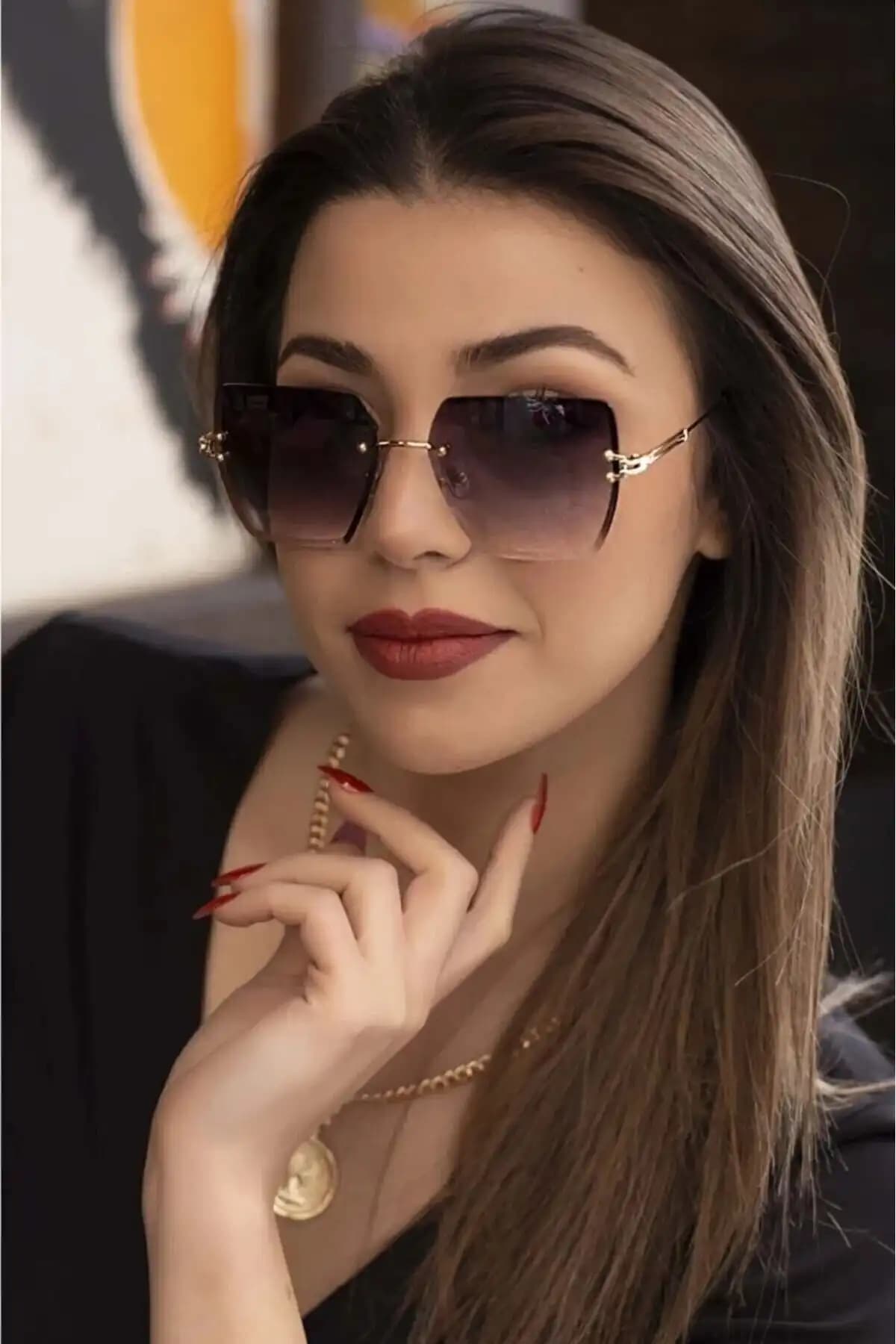 Modalucci ve Nilu Moda Kadın Güneş Gözlüğü Karşılaştırması: Stil ve Koruma Analizi 1