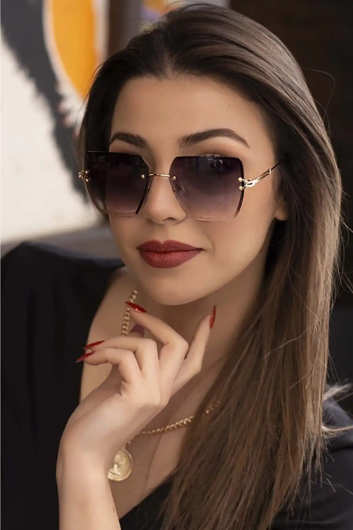 Modalucci ve Nilu Moda Kadın Güneş Gözlüğü Karşılaştırması: Stil ve Koruma Analizi 2