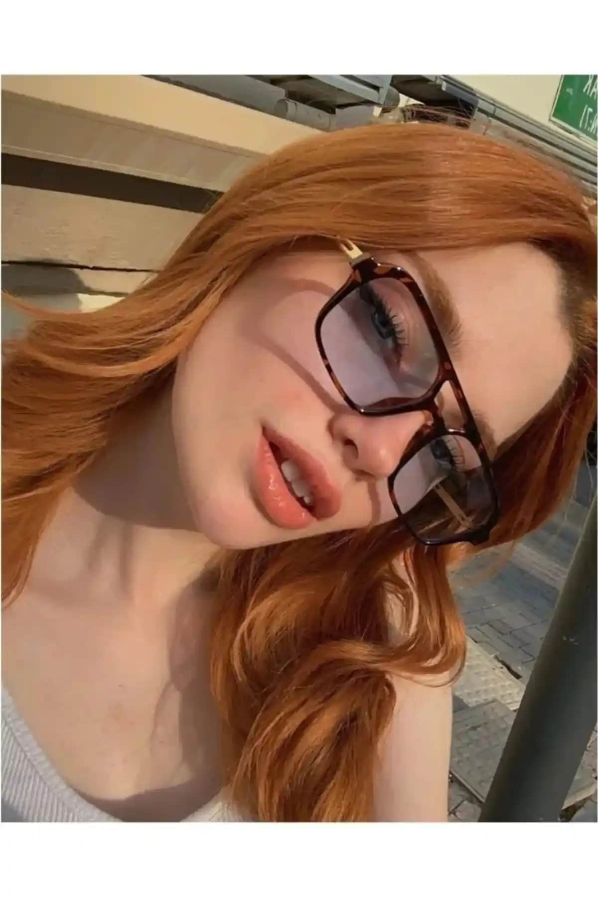 Modalucci Yeni Sezon Unisex Mavi Güneş Gözlüğü Modern ve Şık Tasarım ile Koruma Sağlar