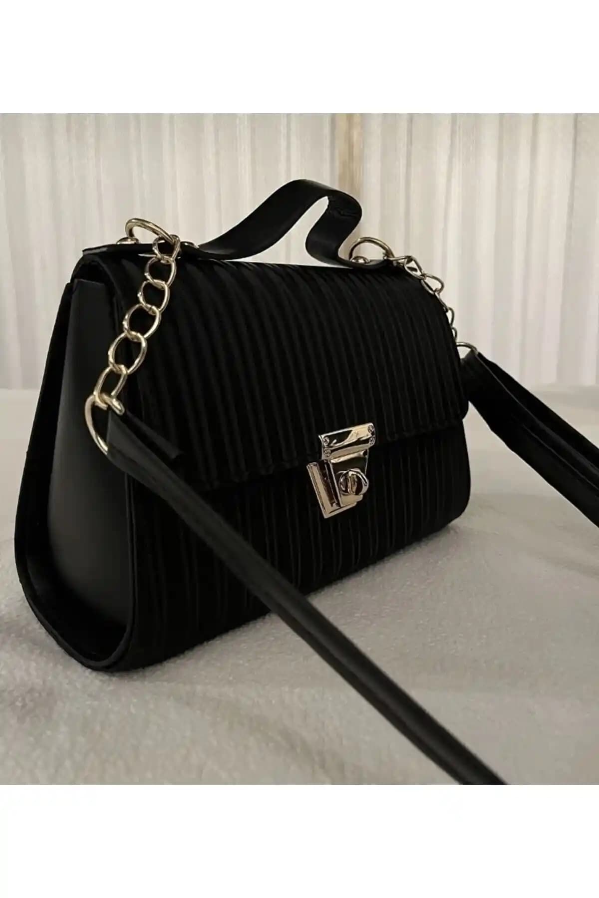 Modarb Kadın Askılı Siyah Omuz Çanta Günlük Şıklık ve Fonksiyonellik İçin Uygun