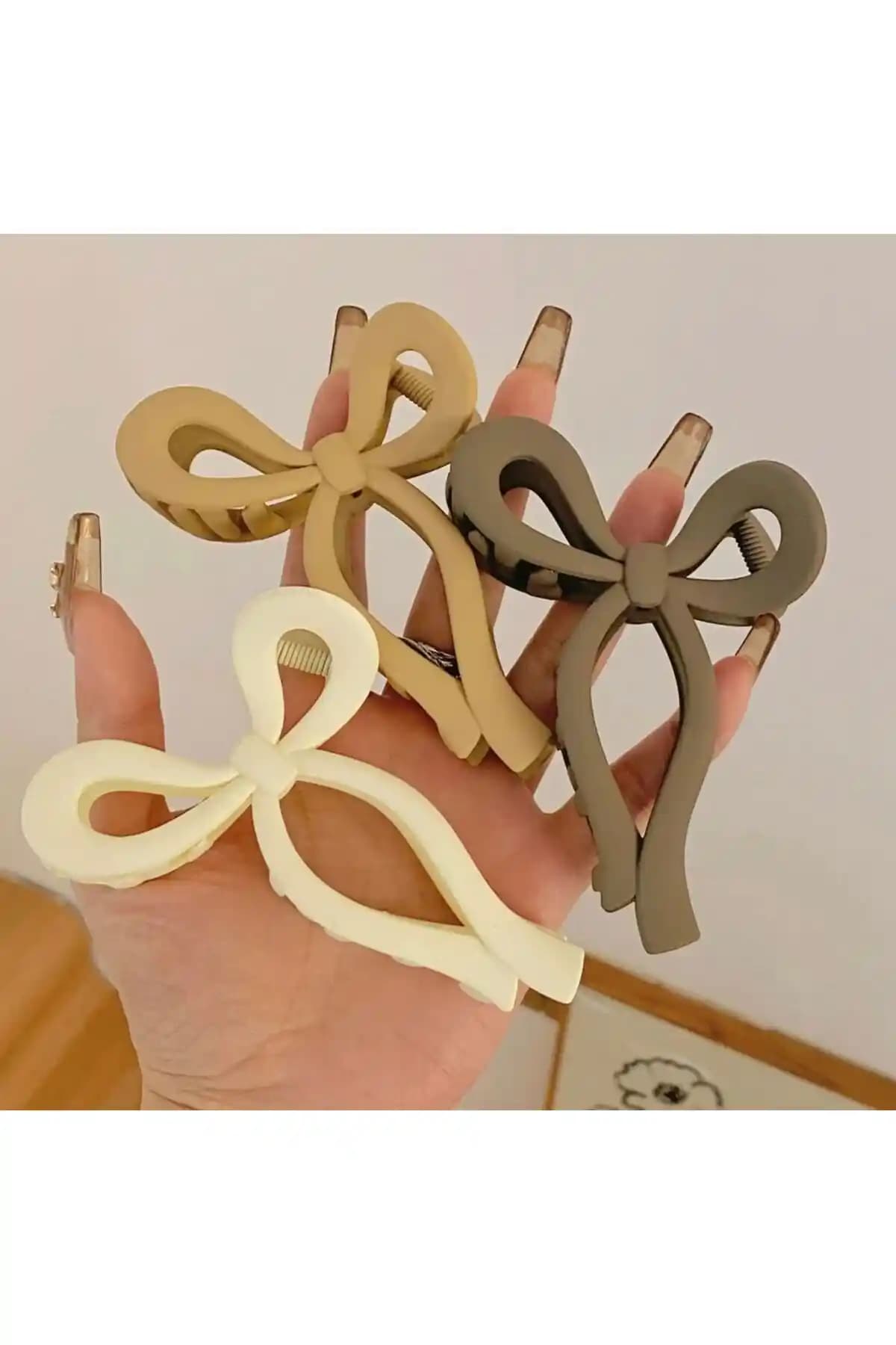 Monalisa Kadın 3'lü Kahverengi Tonlar Fiyonk Toka Seti Şıklık ve Fonksiyonelliği Bir Arada Sunar