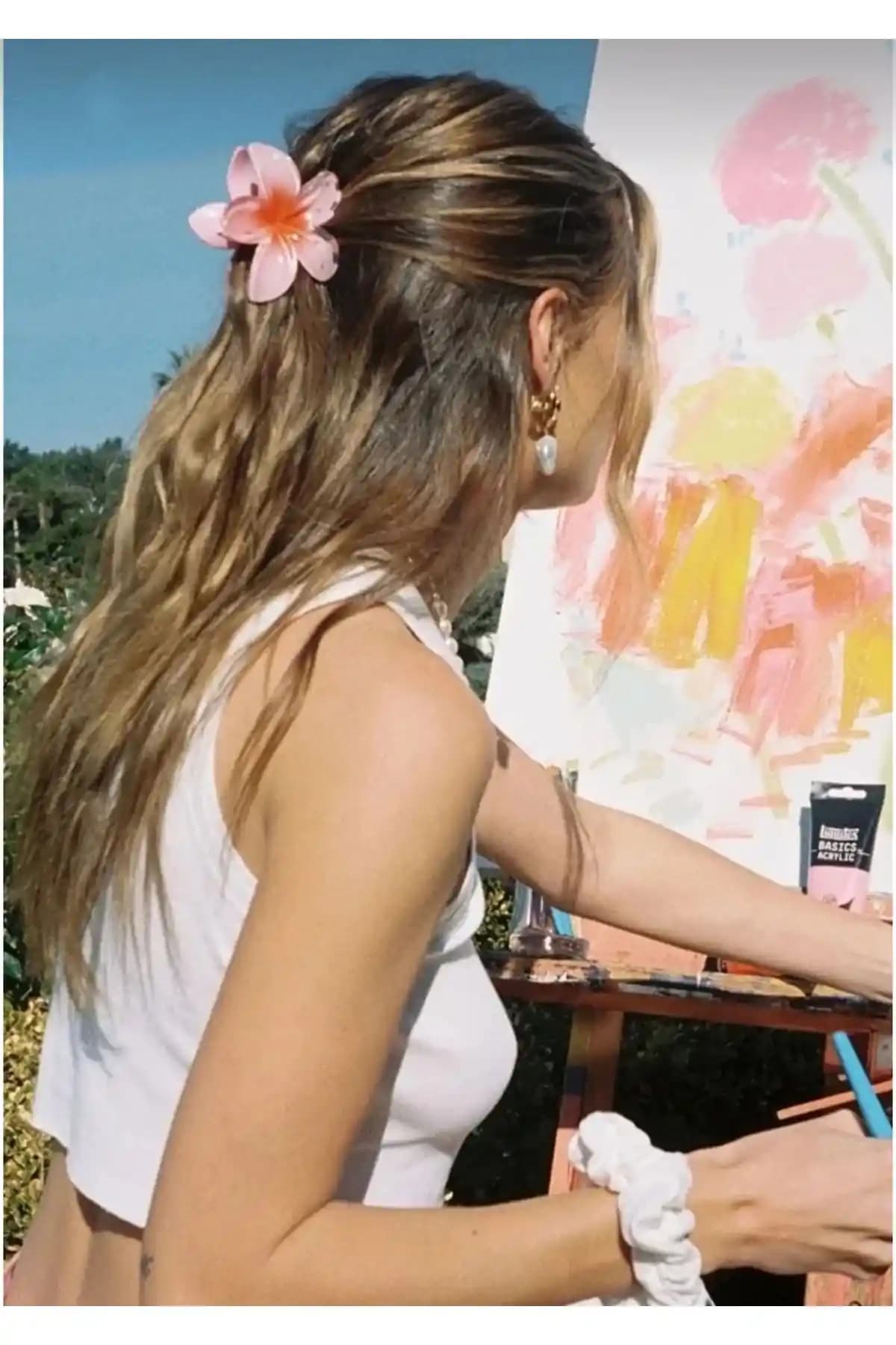 Monalisa Kadın Pembe Çiçek Toka: Şık ve Çevre Dostu Saç Aksesuarı Ürün Tanıtımı