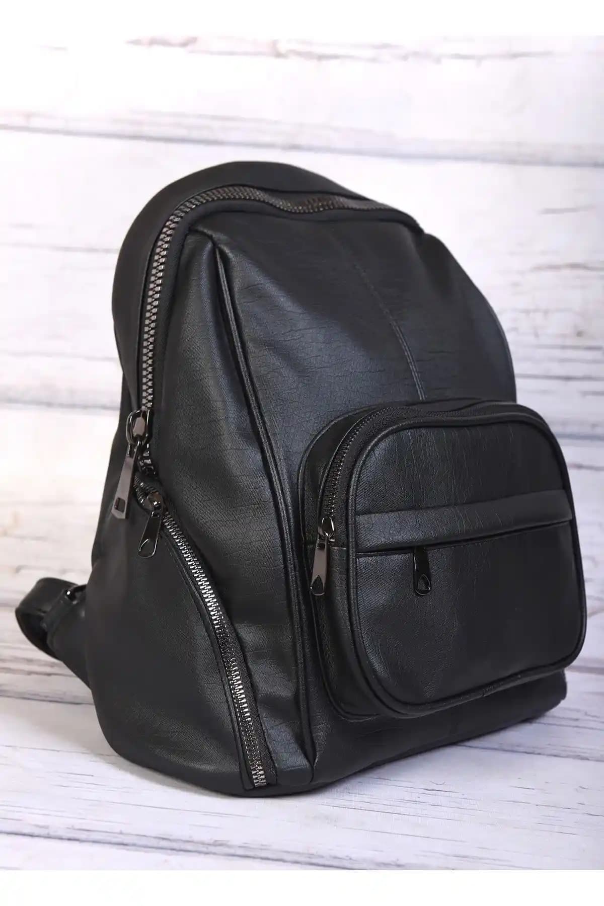 Monaliza Yıkama Deri Sırt Çantası Modern, Dayanıklı ve Çevre Dostu Tasarım