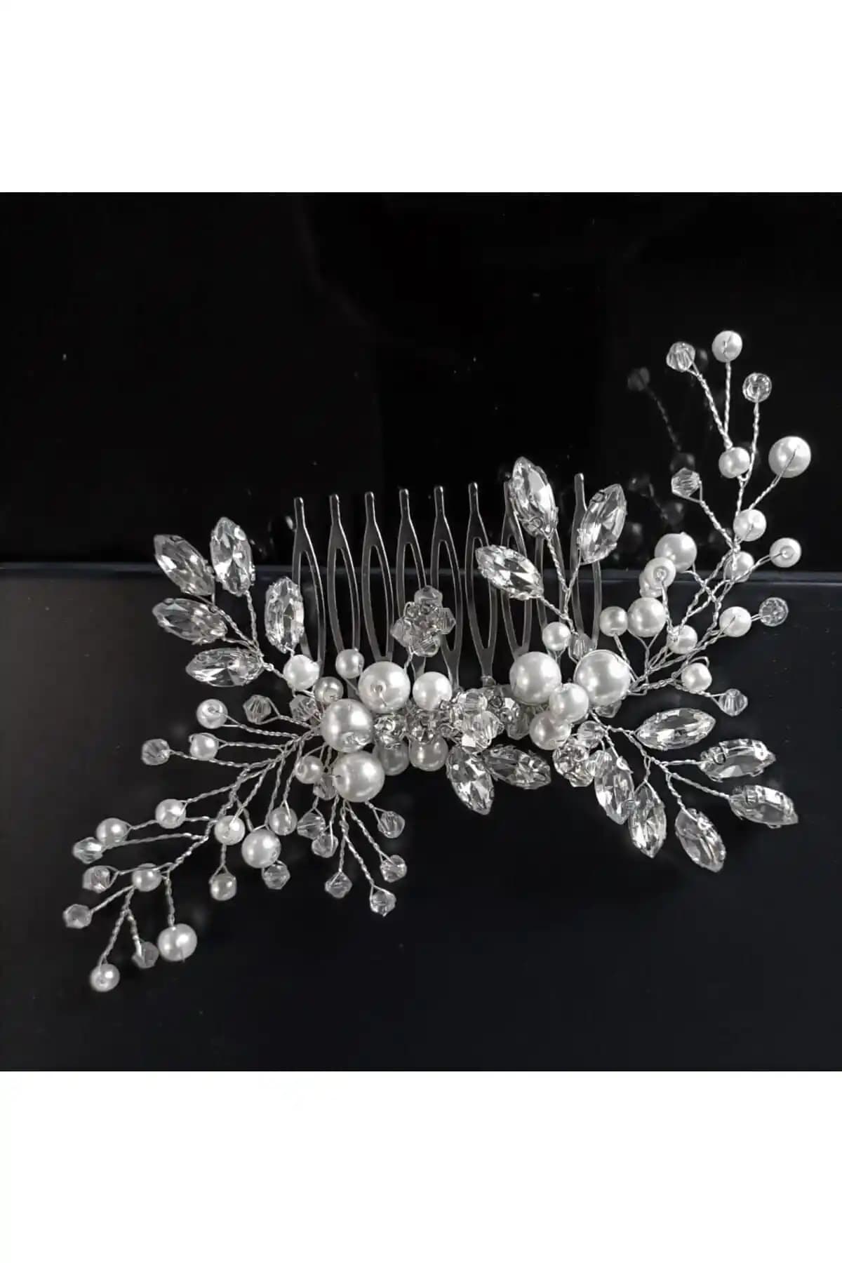 MyElle ve Pearly Handmade Gelin Saç Aksesuarlarının Detaylı Karşılaştırması