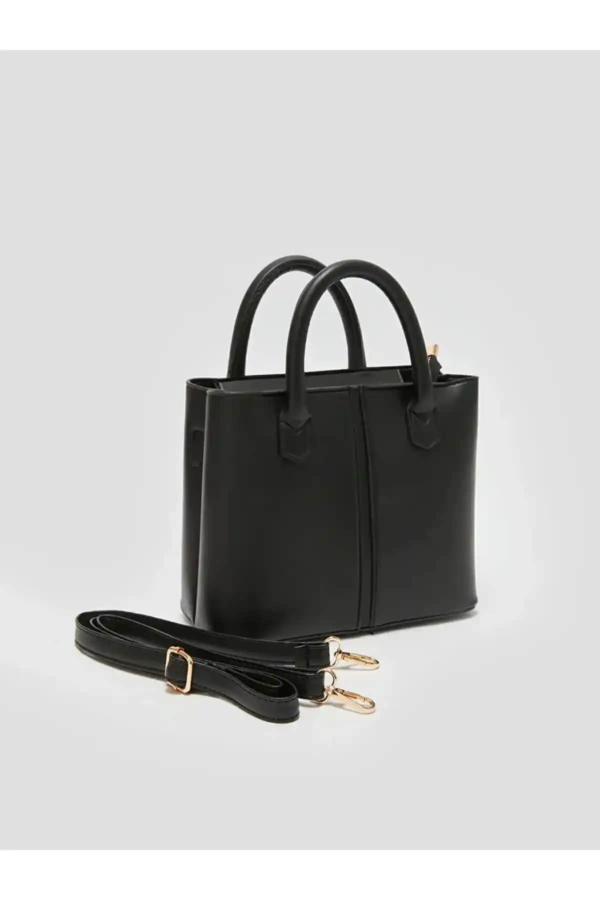 Nevnihal ve NWR BAGS Kadın Çantaları Karşılaştırması Günlük Kullanım İçin En İyi Seçenekler