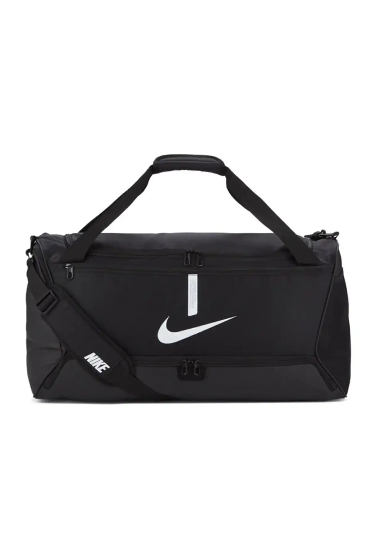 Nike Spor Çantaları Karşılaştırması: Akademi ve M Duff Modellerinin Özellikleri ve Kullanıcı Yorumları 1