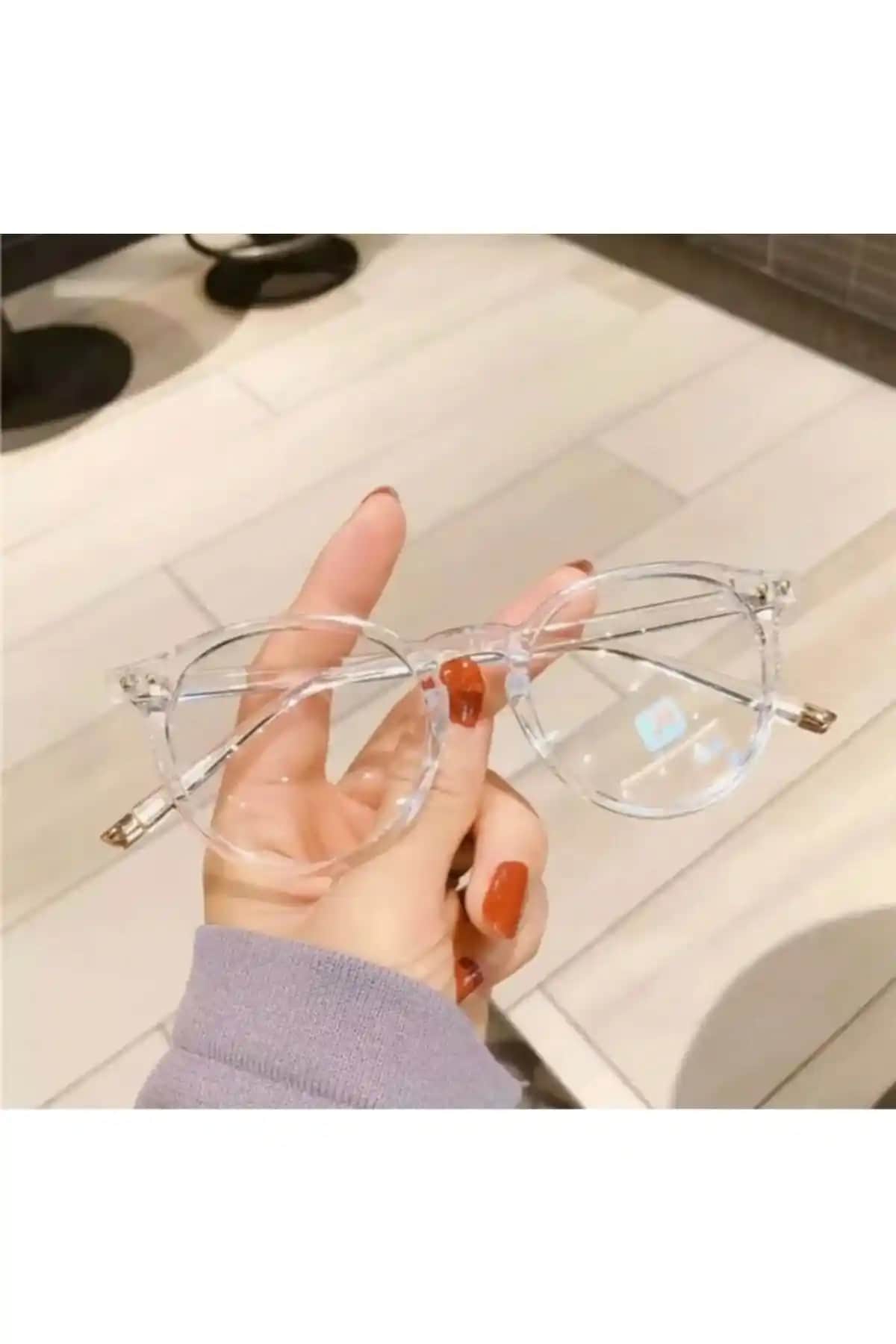 Nilu Moda Mavi Işık Korumalı Şeffaf Yuvarlak Gözlük Özellikleri ve Kullanıcı Yorumları