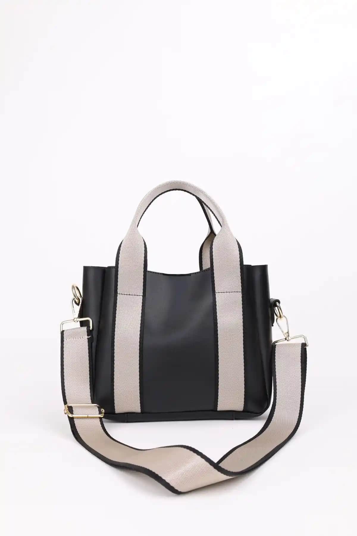 Nothing Kadın Çantası Karşılaştırması: Şık ve Fonksiyonel Modellerin Özellikleri