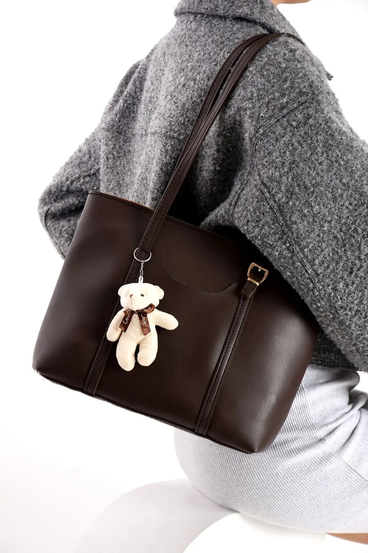 NWR BAGS ve Woys Bags Omuz Çantası Karşılaştırması: Tasarım, Malzeme ve Kullanım Özellikleri 1