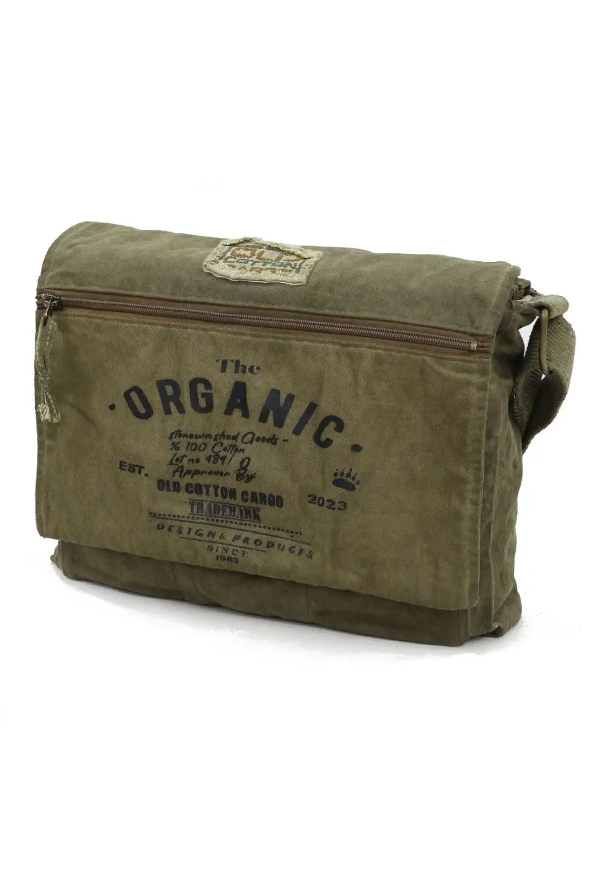 Old Cotton Cargo ve Toum BlackCo Çanta Karşılaştırması: Tasarım ve Fonksiyonellik Analizi 1